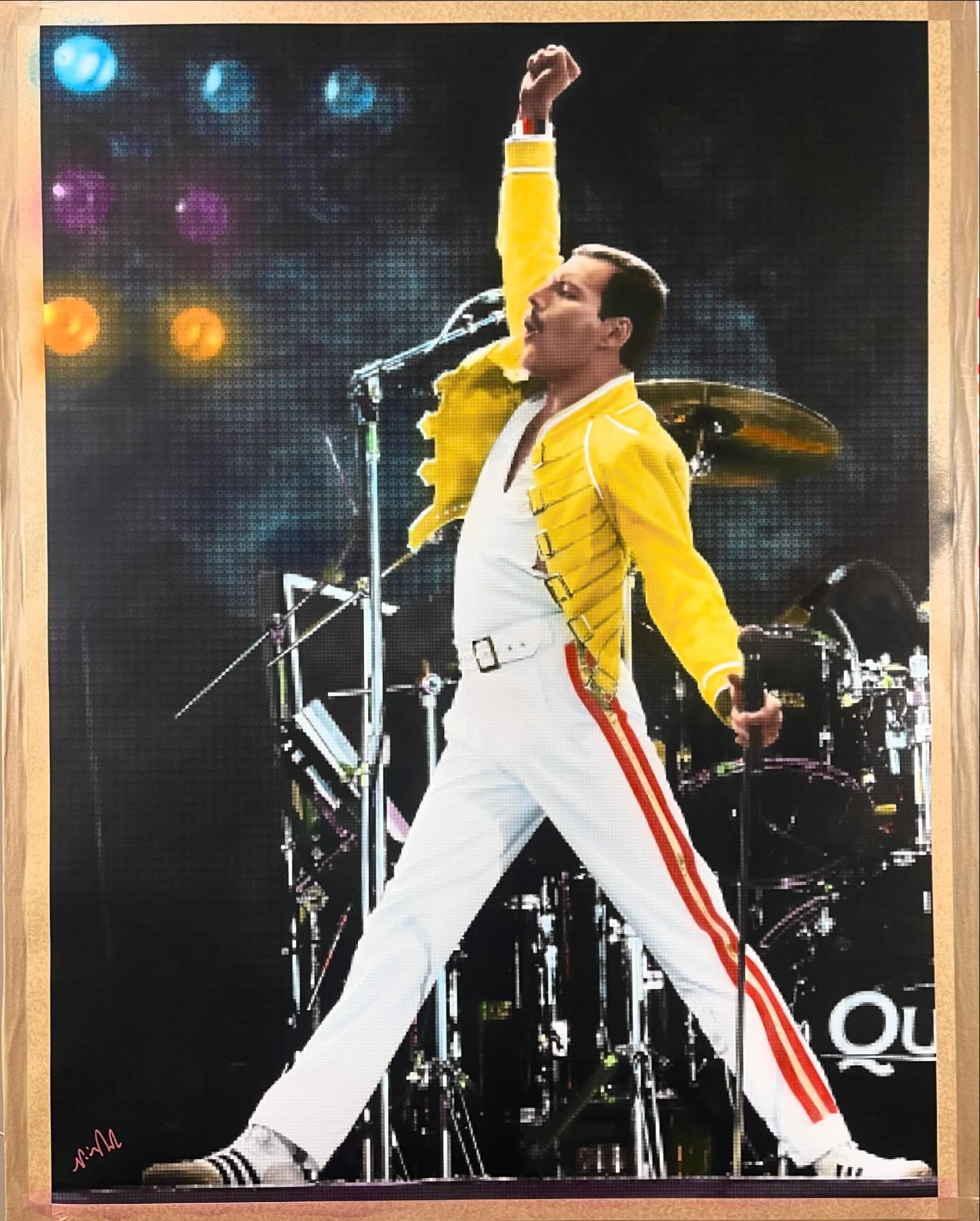 Here&rsquo;s my next Portrait from February. Freddie Mercury on stage at Wembley stadium. The year was 1986, one year after Live Aid. Such an iconic outfit and pose. This piece is available through Clarendon Fine Art. 

#freddiemercury #queen #wemble