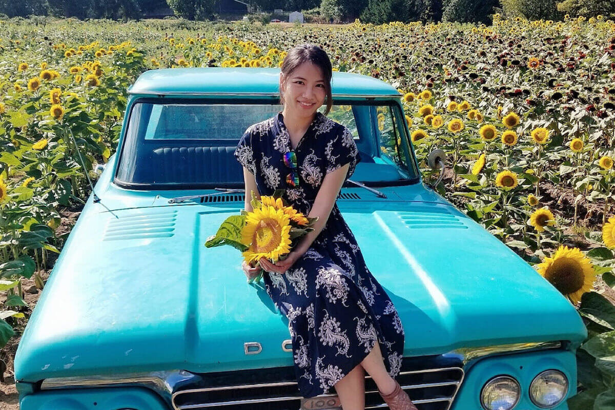Lydia in sunflower field