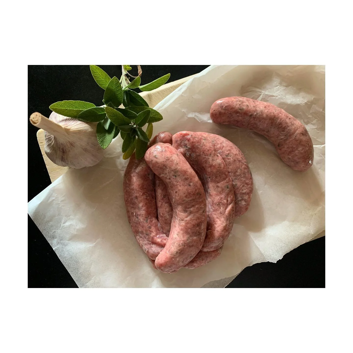 Spot House Farm.
Free Range pork.
Sausages;
Pork &amp; Sage. 
Pork &amp; Leek.
Toulouse.
Alongside roasting joints and loin chops. Dm for prices.
#spothousefarm #freerangepork #rarebreedpork