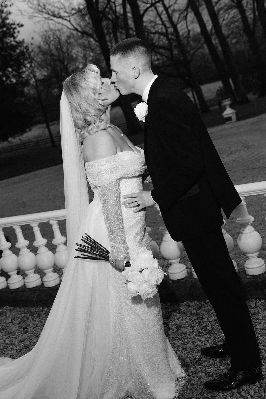 Connor-Barrett-T&C-Wedding-Photography-Scotland-Carlowrie-Castle50 2.jpg