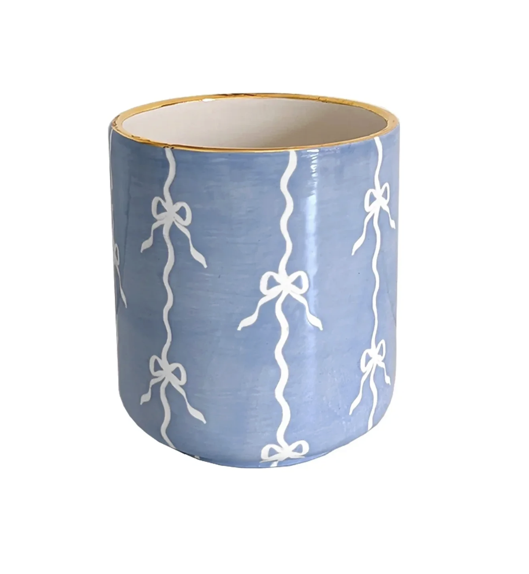 french blue bow.png