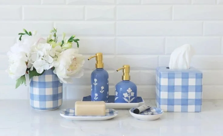 utensil holder.jpg