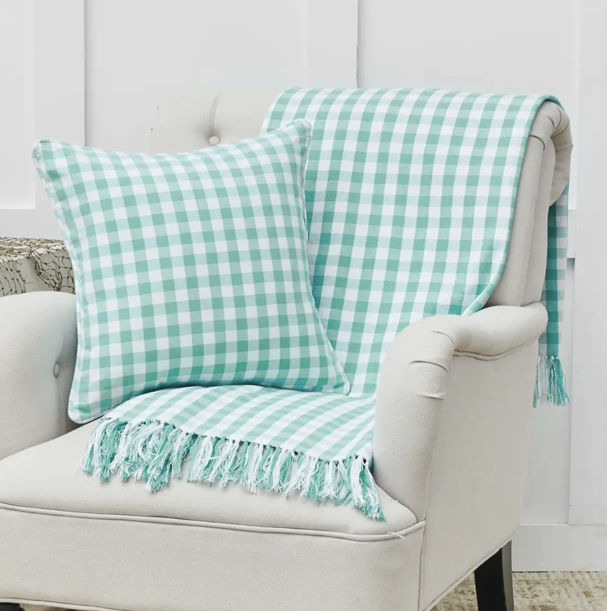 Aqua Throw Blanket.png