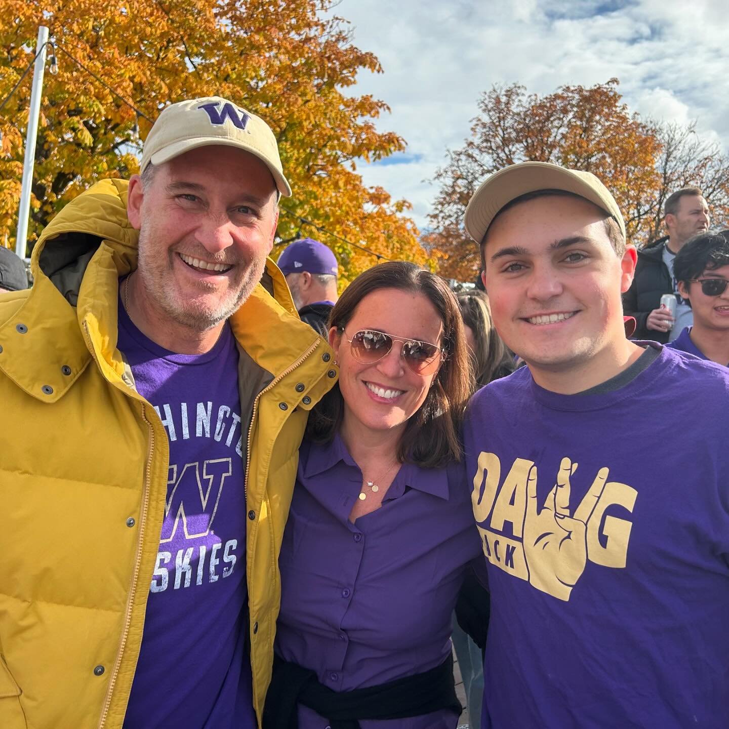 Parents' Weekend &amp; a husky W over USC 💜💜💜
.
.
.
.
#uw #seattle #washington #betathetapi #uwbeta #huskies #dawgs #purplereign