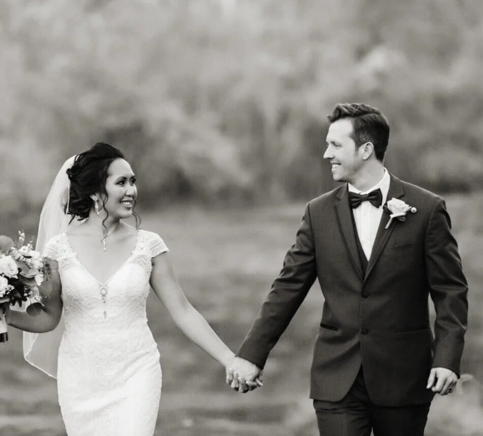 Bride-and-groom-black-and-white-photo-ferry-huang-photography