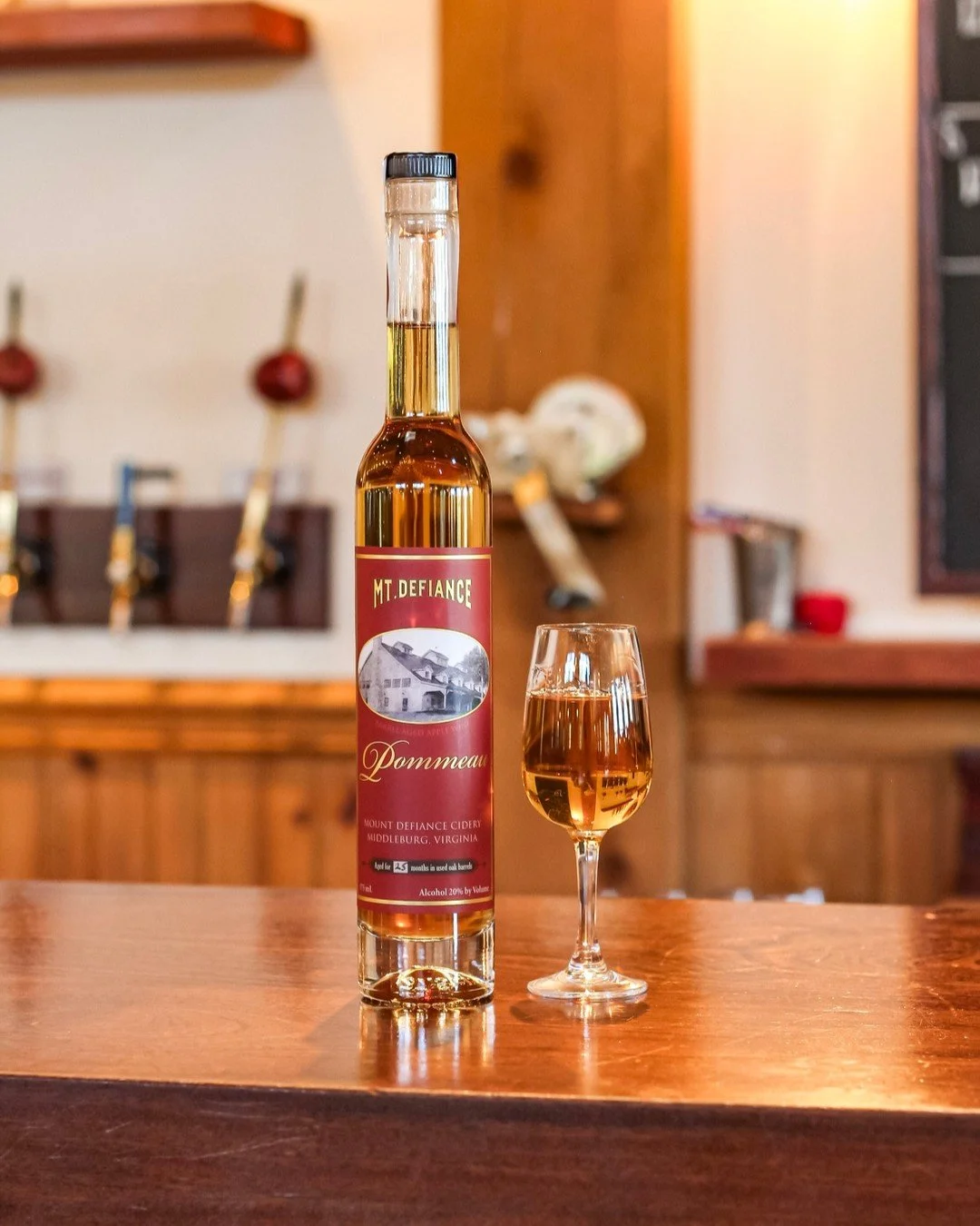 Have you tried our Pommeau? Subtly sweet, with a great apple aroma, a warm brandy finish, hints of vanilla and caramel -make this a delightful fall sipper. ππ
Perfect served cold as an aperitif, or to top off a meal. Pick up a bottle on your next