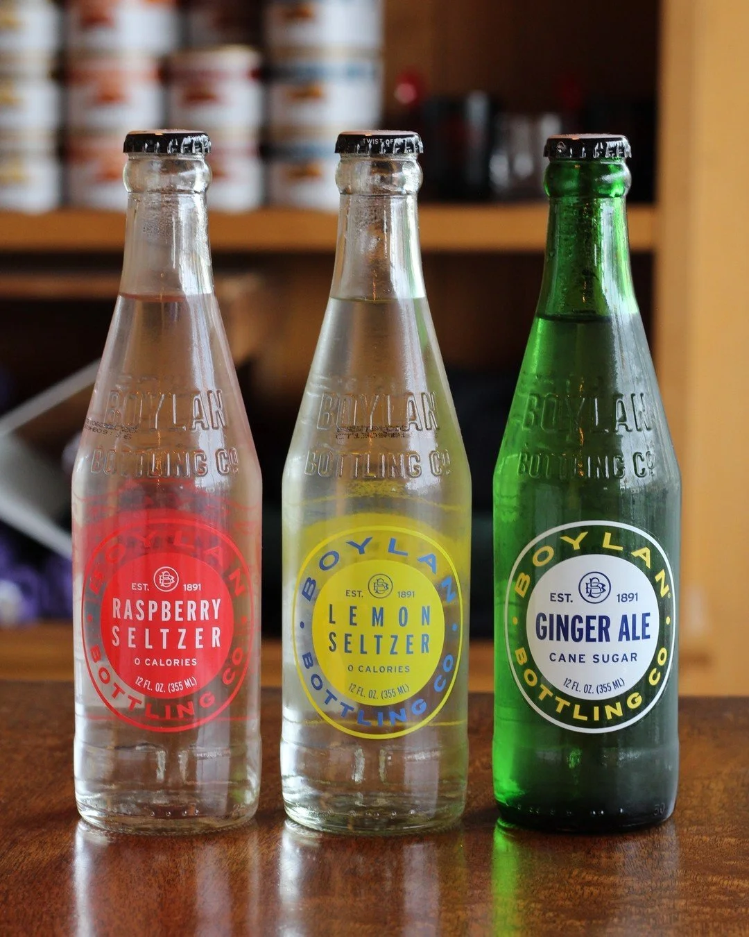 Which bubbly beverage are you choosing? We now carry almost the entire line of @boylanbottling sodas &amp; seltzers! And we've got root beer on tap - and it's really, really good. 

#rootbeer #boylanbottling #bubblydrinks