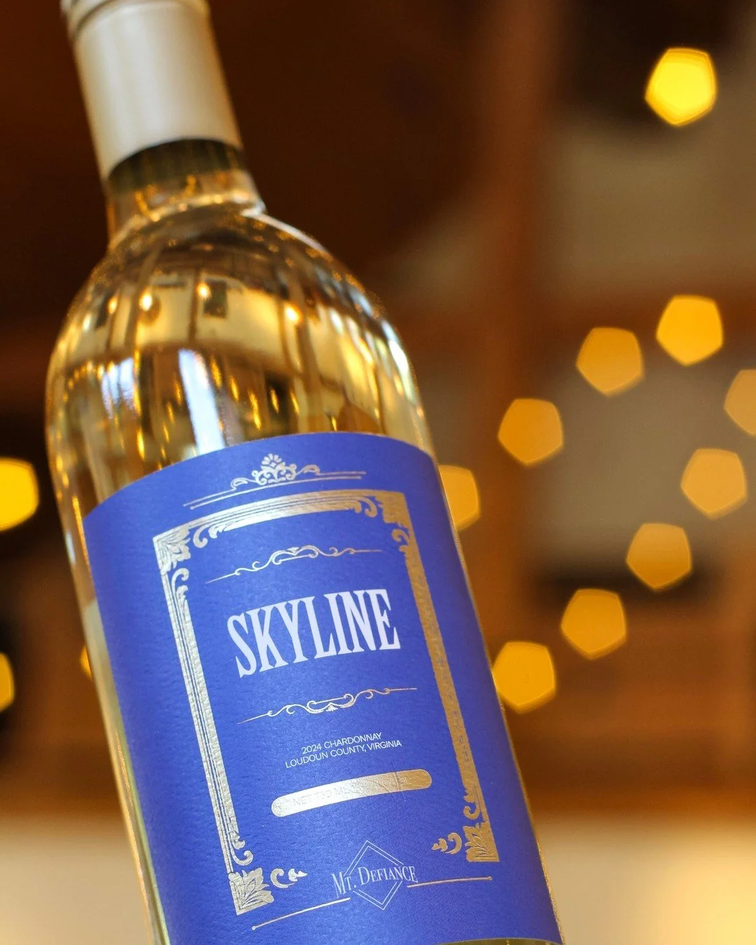 Pour something perfect on Thanksgiving. 🦃 

Our Skyline Chardonnay opens with bright citrus and crisp apple, followed by soft vanilla and a hint of toasted oak. A clean, balanced finish that&rsquo;s made for enjoying with your Thanksgiving meal. 

#