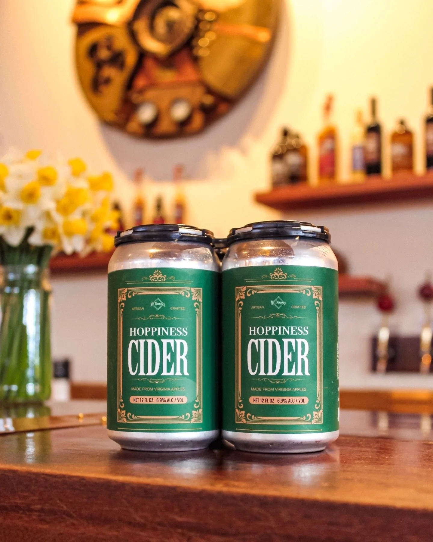 Sundays are for Hoppiness cider. 
⠀⠀⠀⠀⠀⠀⠀⠀⠀
Find it cold in cans to go!
⠀⠀⠀⠀⠀⠀⠀⠀⠀
#cidery #virginiacider #hardcider