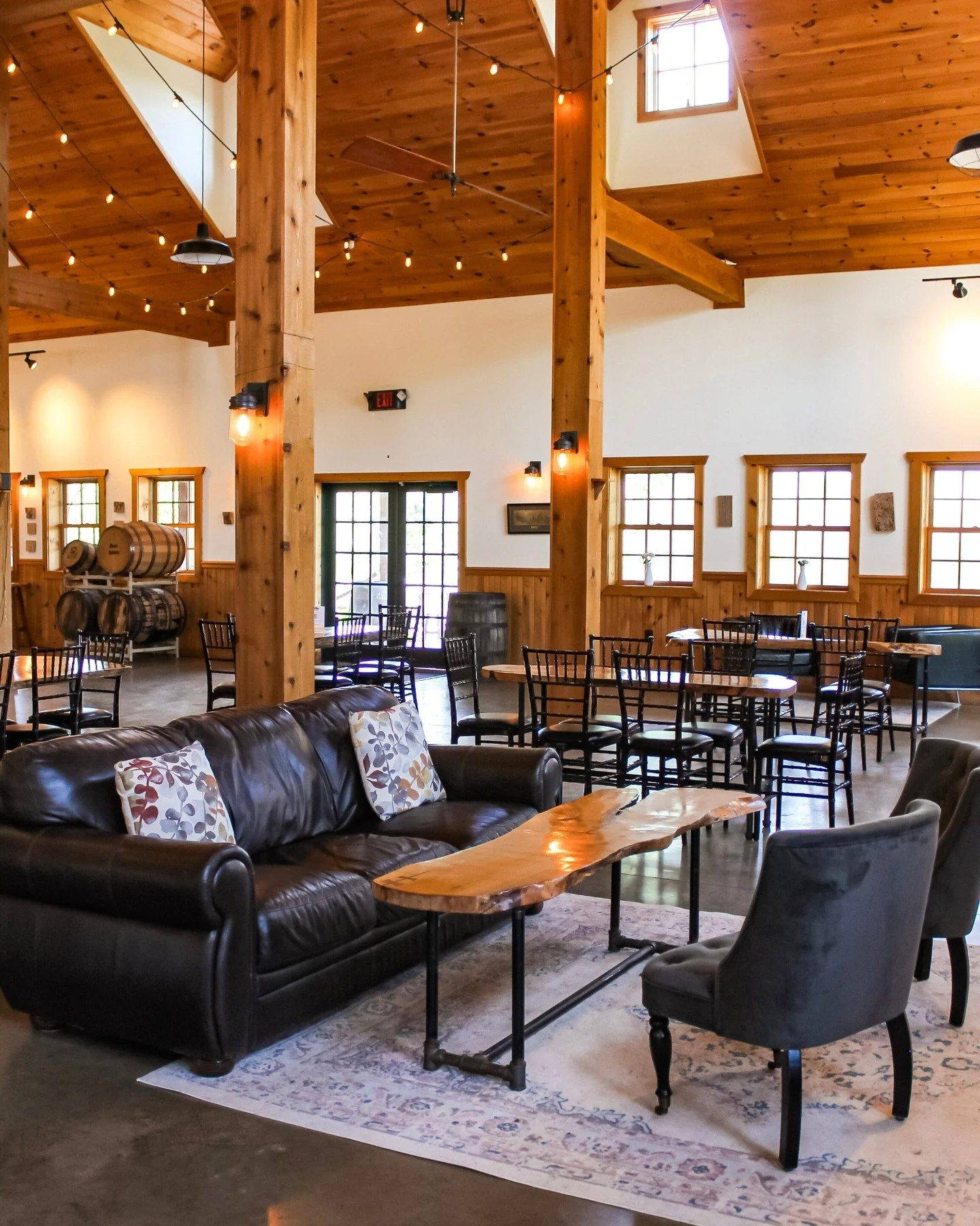 We have so many cozy spots to taste our ciders and spirits at Mt. Defiance - including new tasting areas upstairs in the cocktail loft. 

Join us Memorial Day - we'll be open Monday May 25th 12pm-6pm! ☀️

#middleburgva #virginia #cidery #distillery