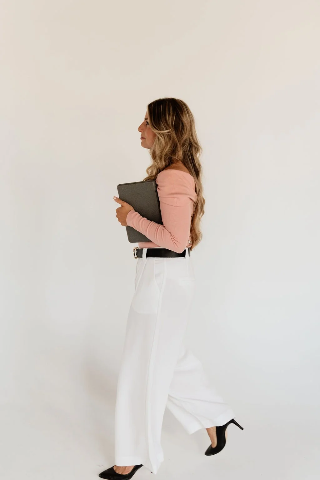 Episode 19: Why Your Boundaries Aren't Working (And What Will)