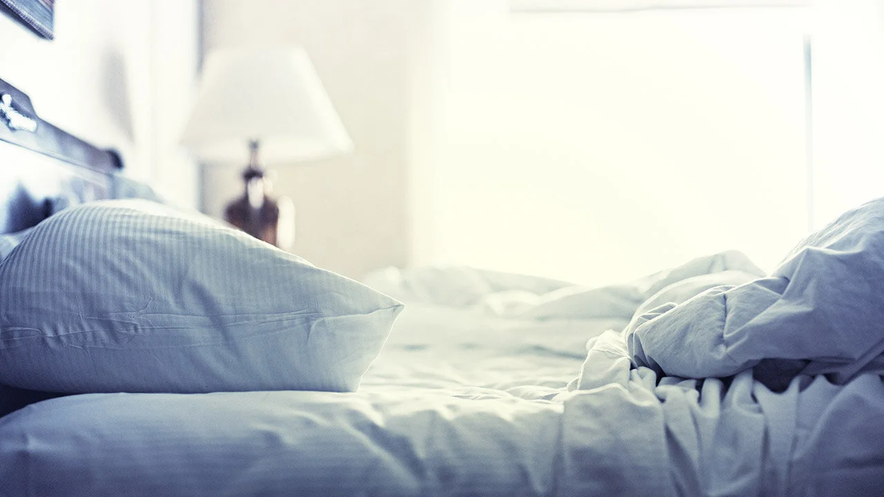 Como usar azul serenity na decor