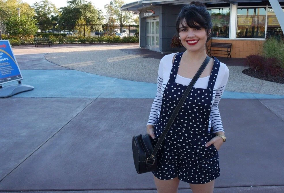 Mix de estampas: look listras com poá