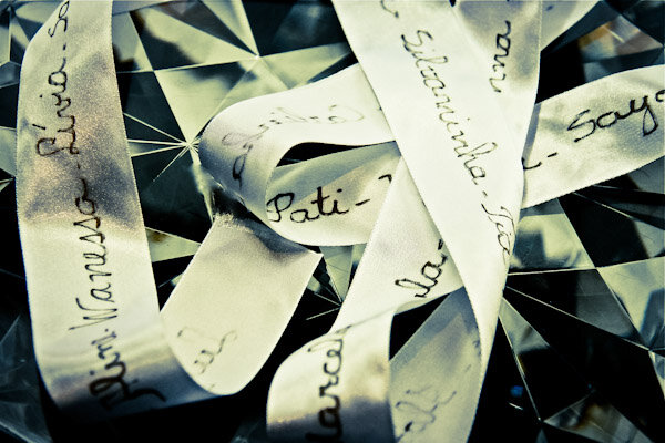 Quero levar vocês na barra do meu vestido