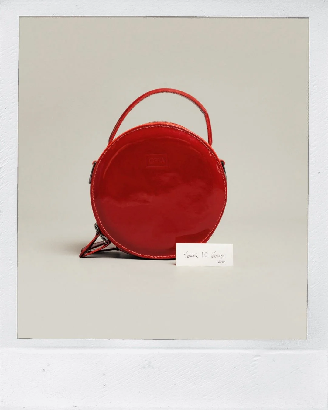   Bolsas Tarumã 1.0 Verniz, 2017  