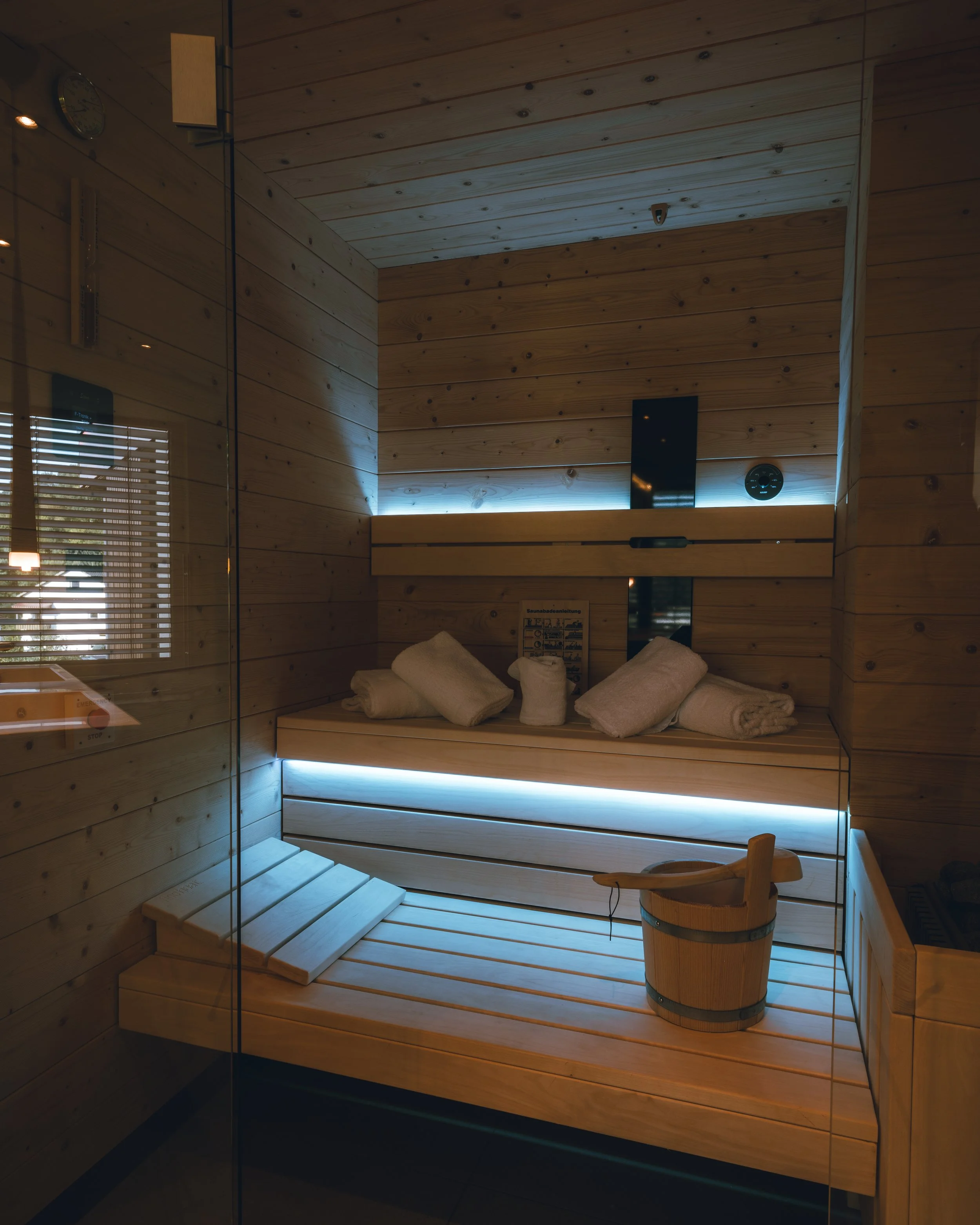 Room (1).jpg