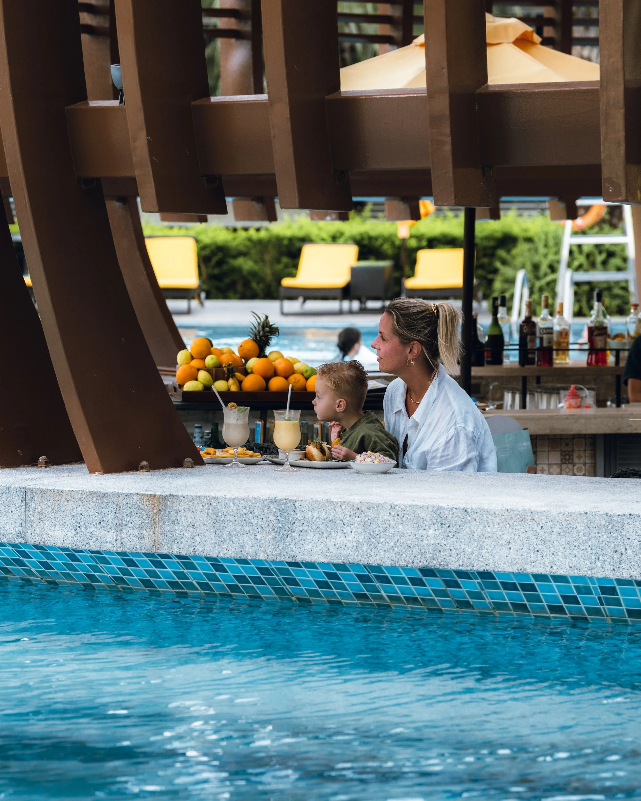 Poolbar (5).jpg