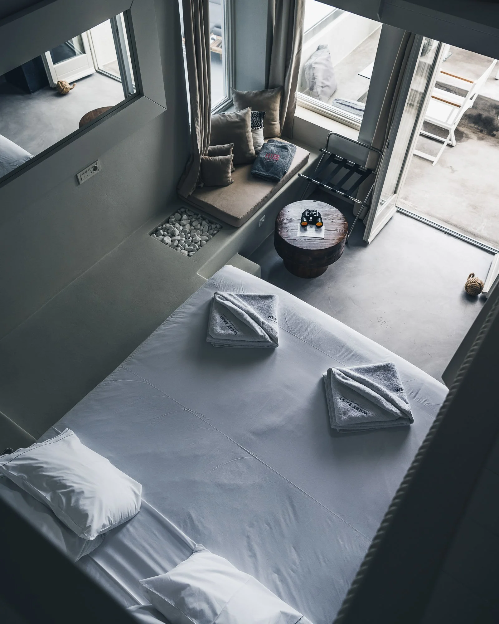 Room (10).jpg
