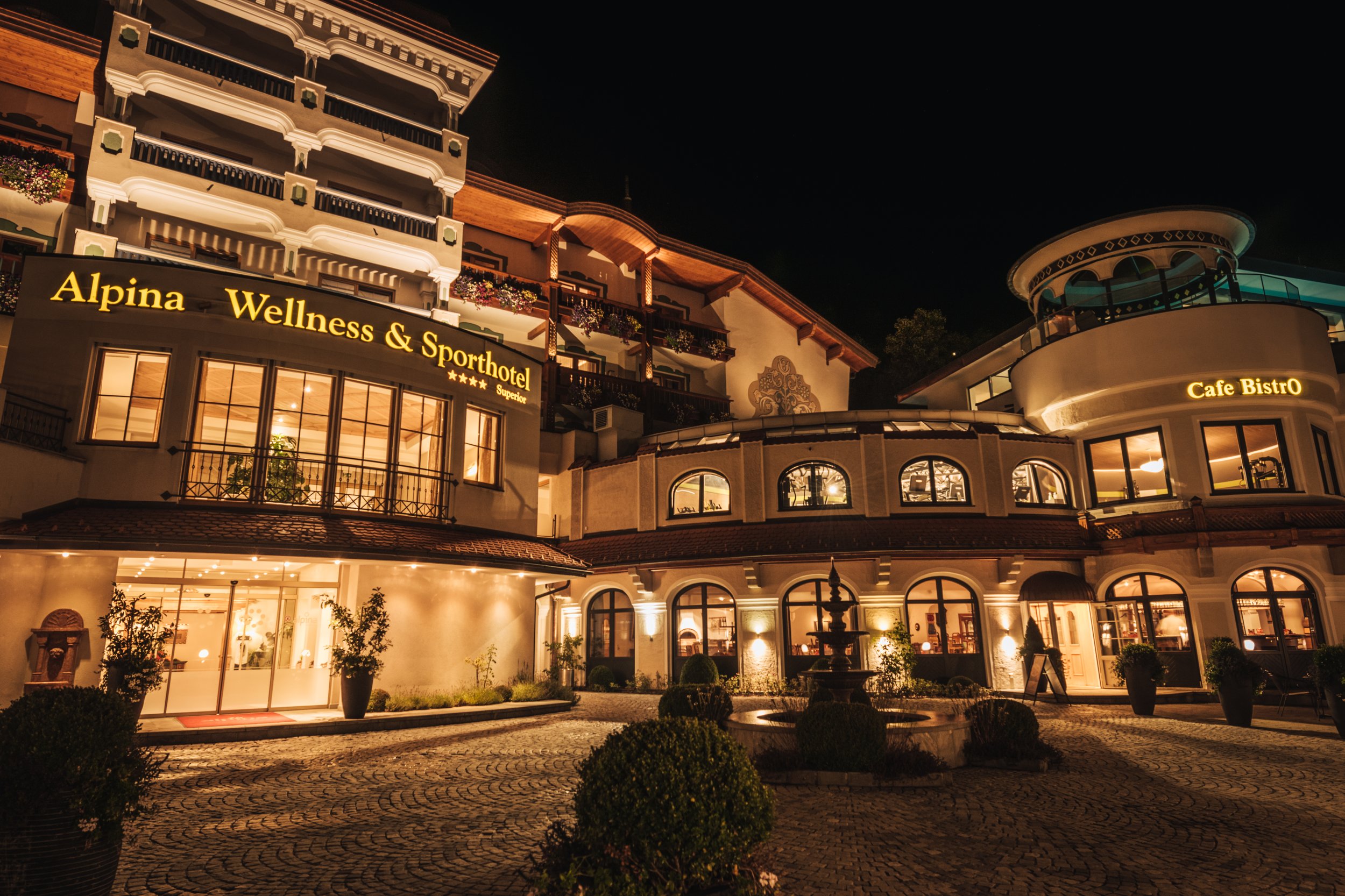 Hotel 5.jpg