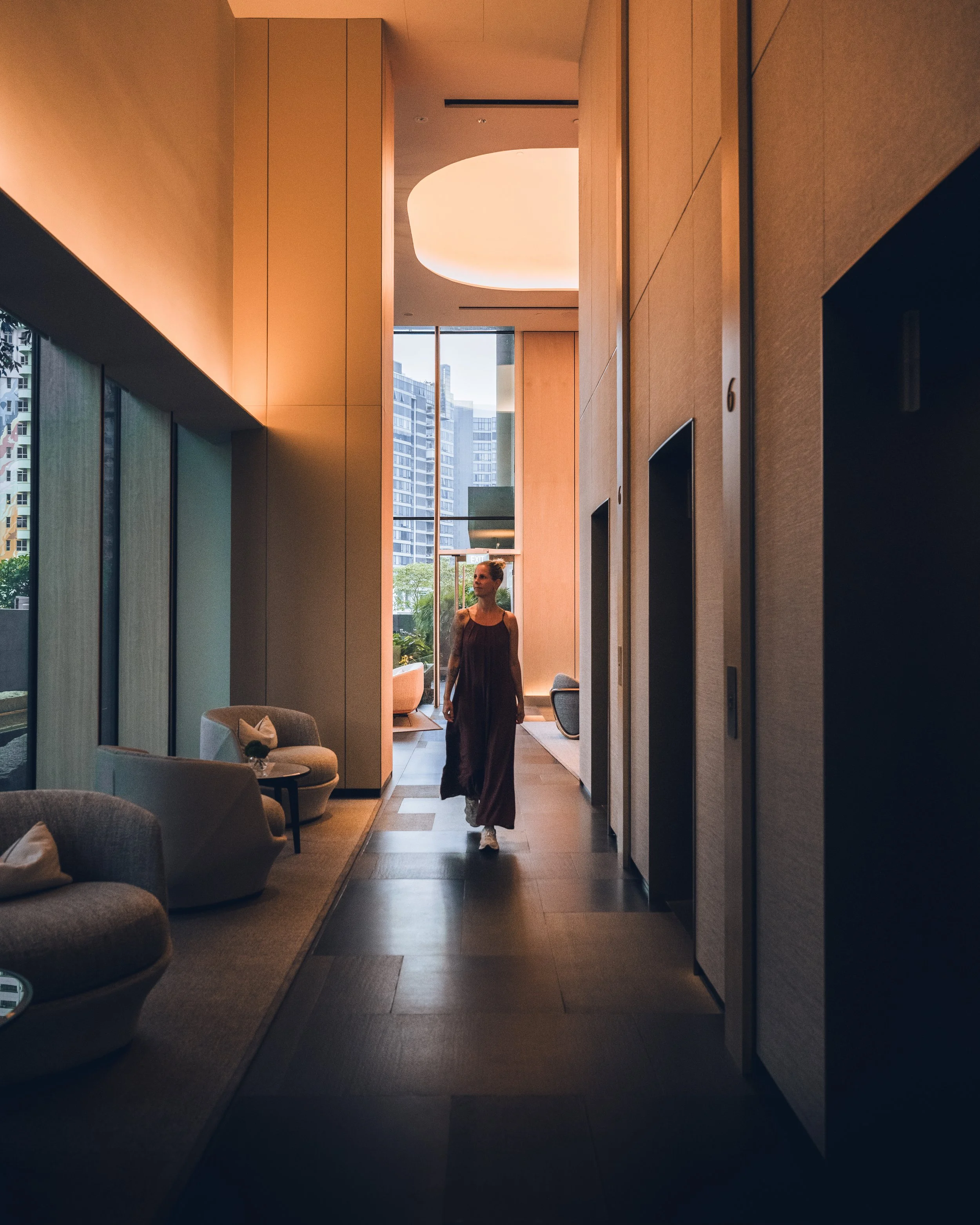 Lobby (11).jpg