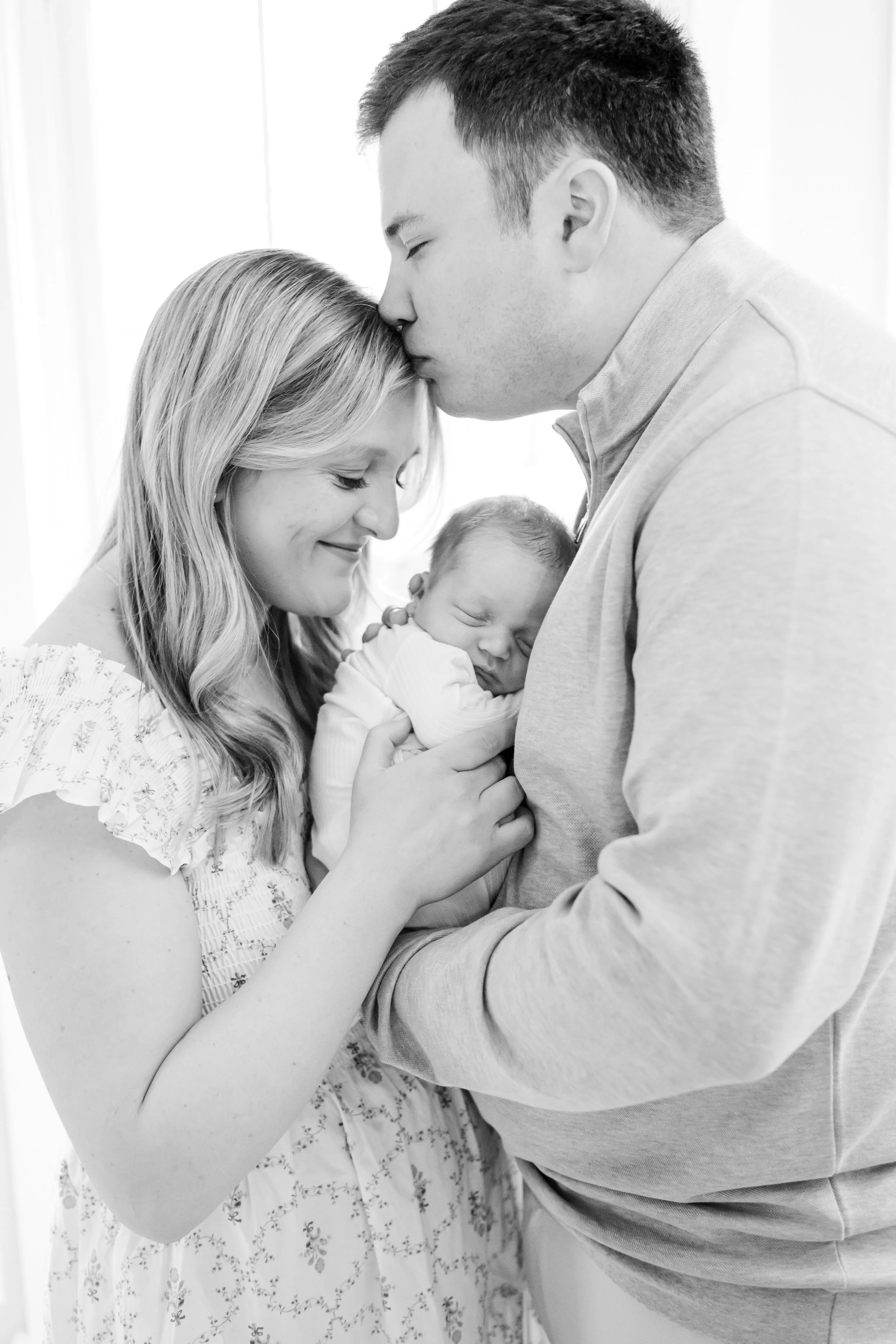 JessVallorPhotographyBW-7042.jpg