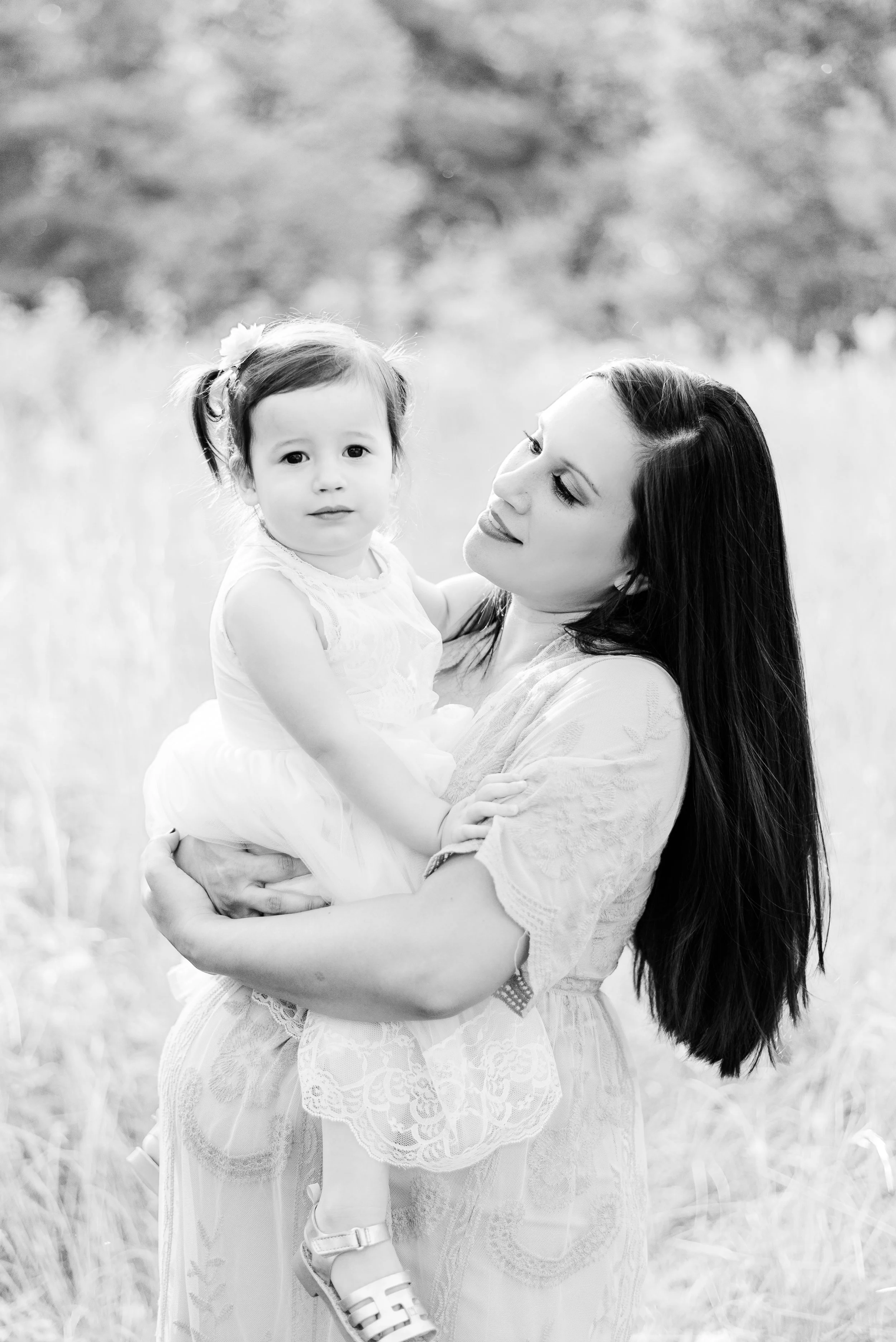 JessVallorPhotographyBW-1090.jpg