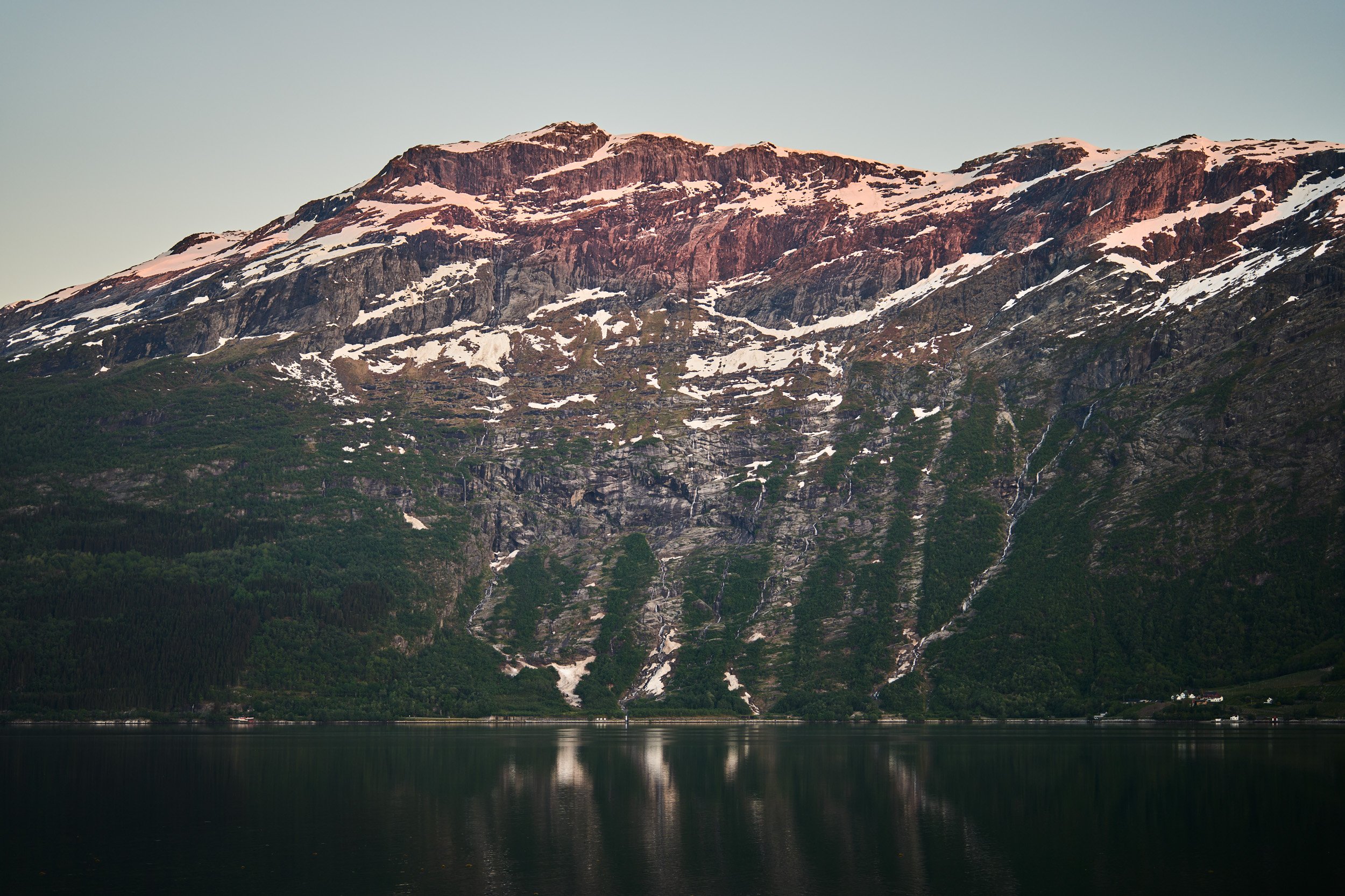 Ullensvang_Mai24_0015.jpg