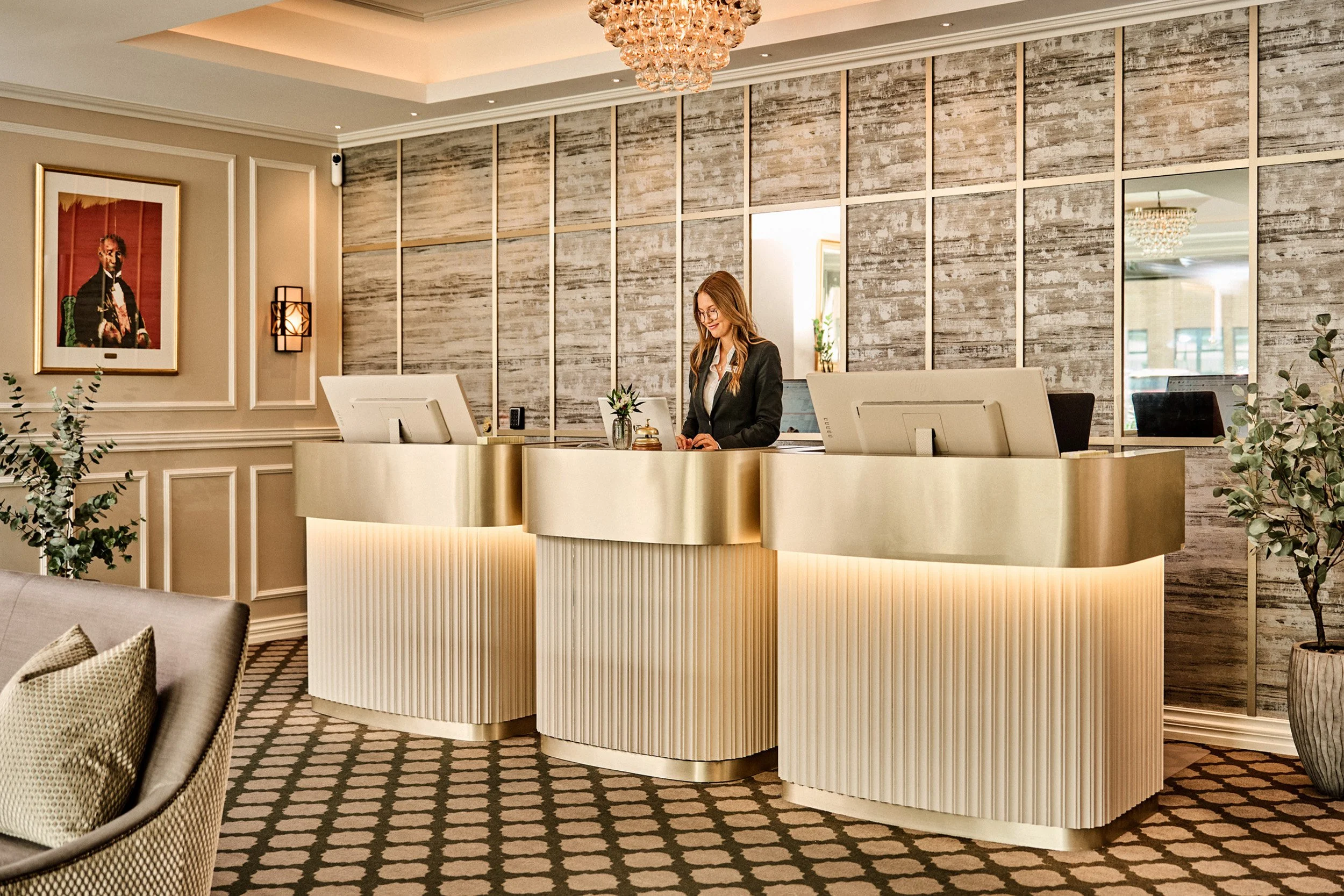 Fru Haugans - HEIMR Collection 