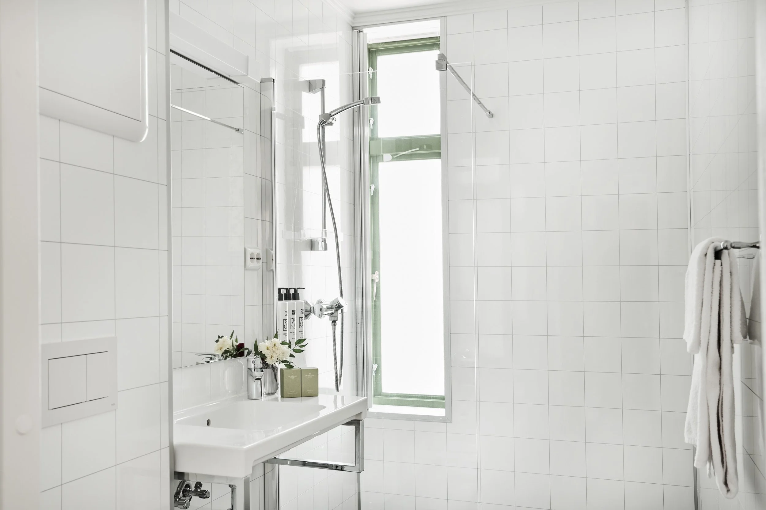 Fru Haugans - HEIMR Collection 