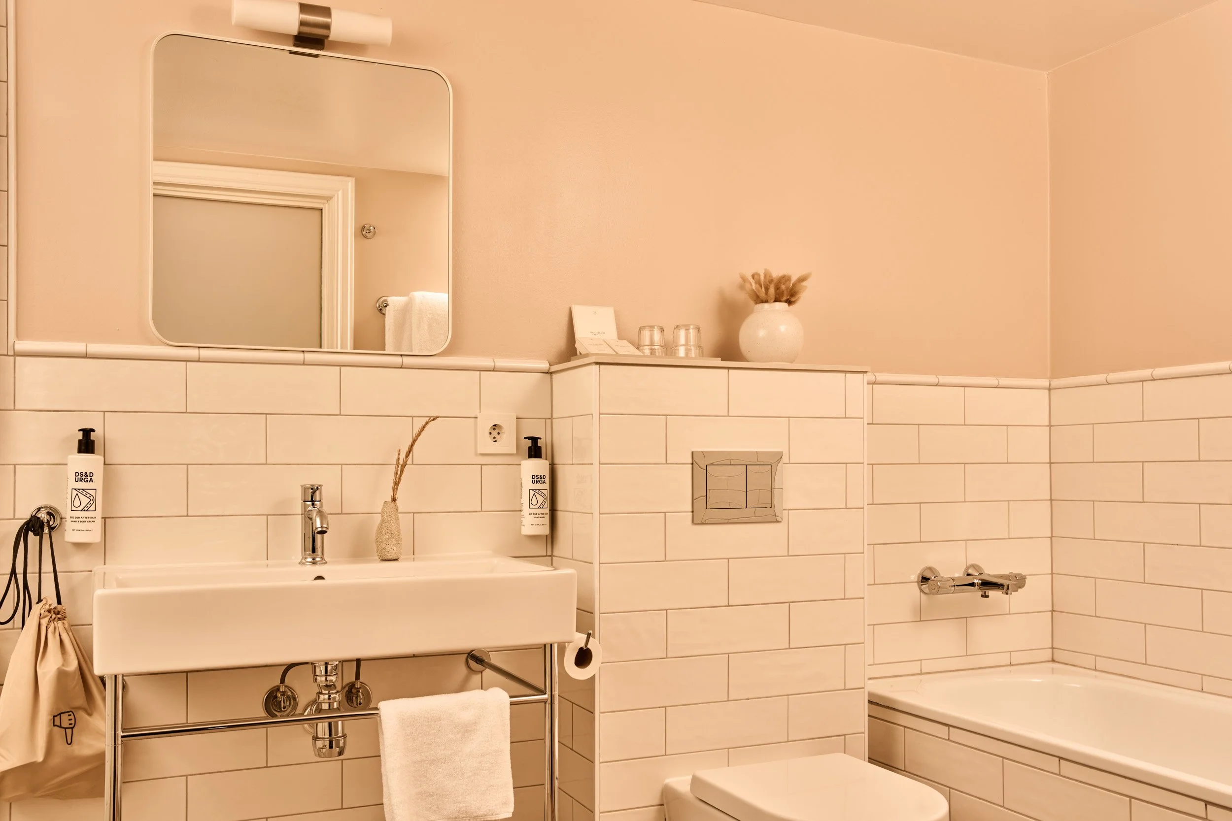 Sola Strand Hotel Juni 25 215.jpg