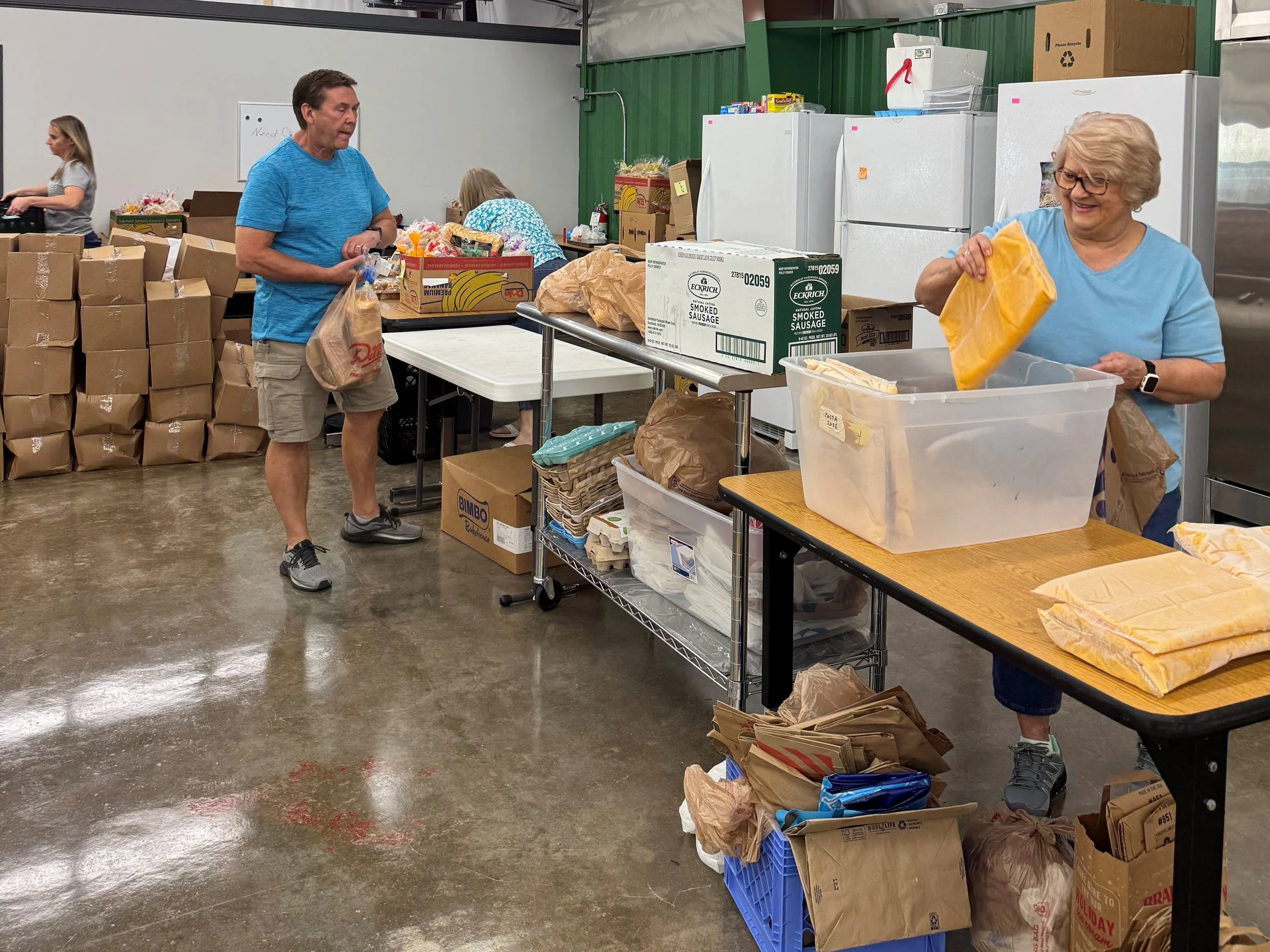 foodpantry_smilingservice.jpg