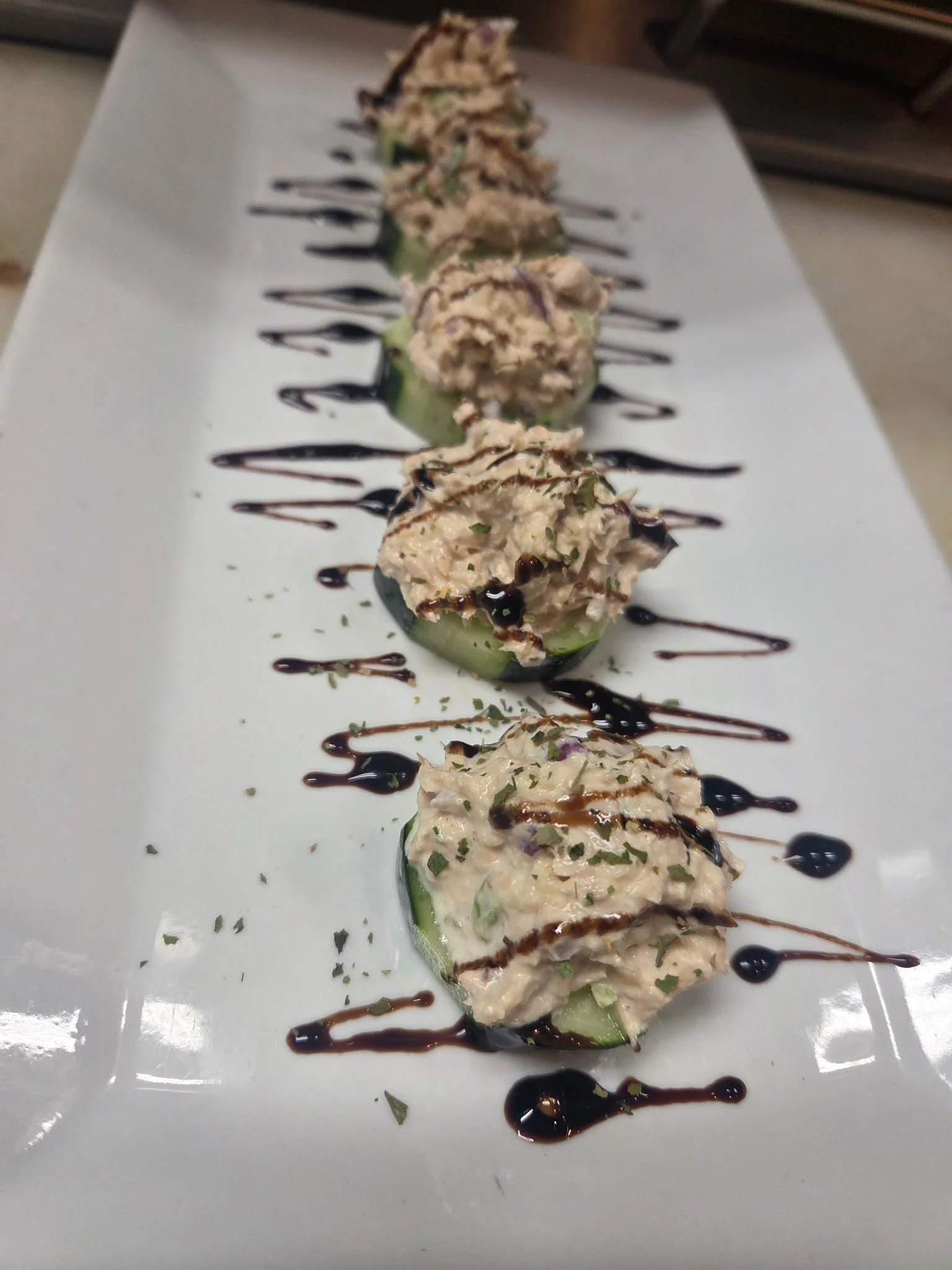 Cucumber Balsamic Chicken Salad Bites (special).JPG