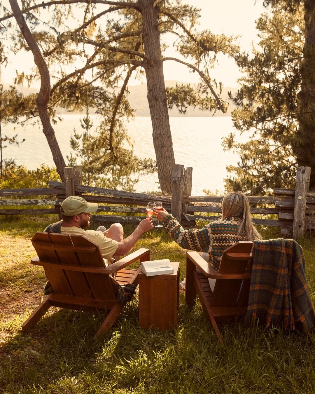 Wine country is calling. 

@healdsburgcrush returns this weekend with small-lot wines, local makers, and a cause worth toasting. After a day in the vines, settle into the stillness of the trees. 

Reserve your stay at the link in bio.