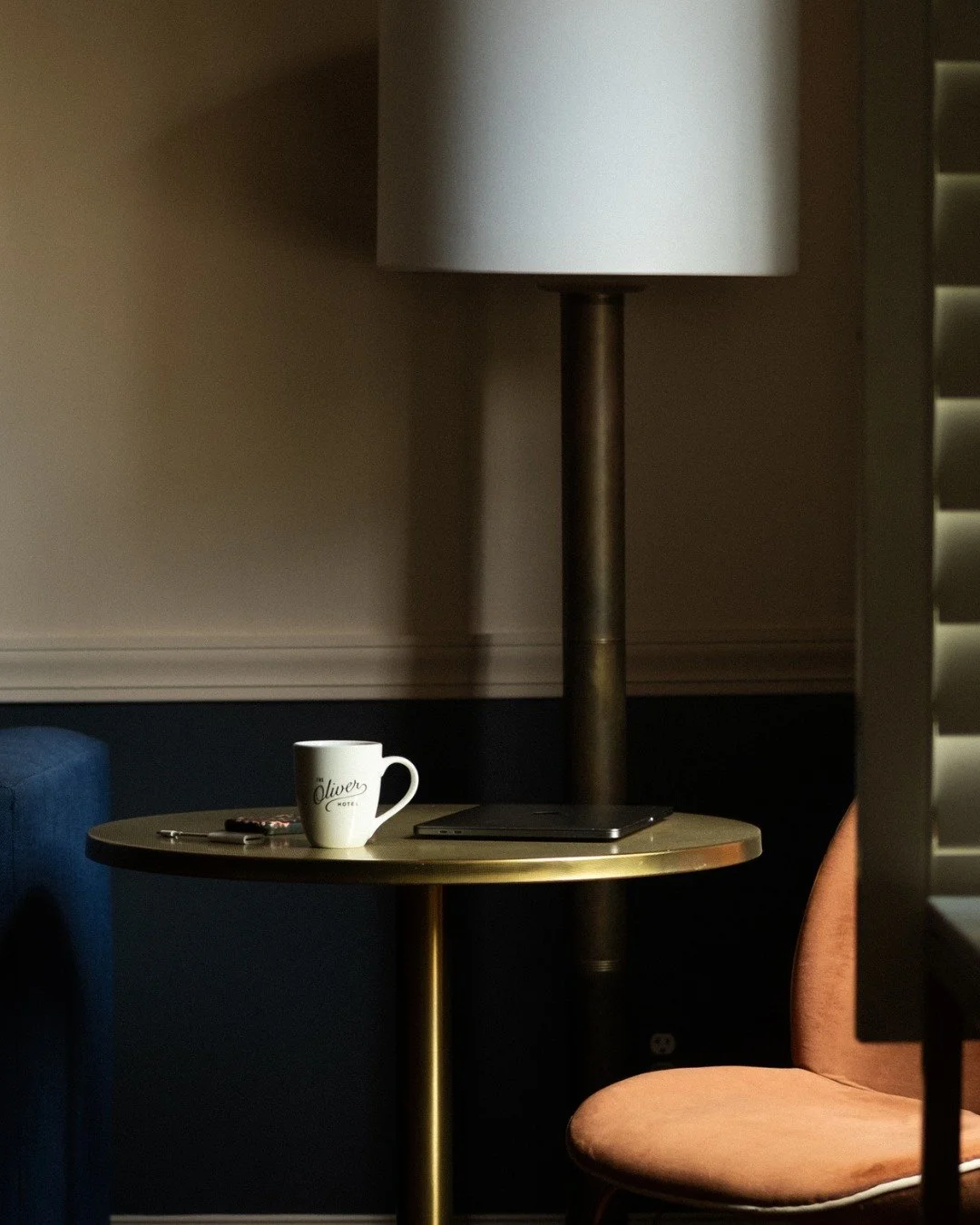 No need to leave the room for your first cup. 

Our in-room coffee makers are here for early risers, slow sippers, and anyone who prefers their caffeine with a side of plush sheets and quiet mornings. 

📸: @mundane.bykatestarkel