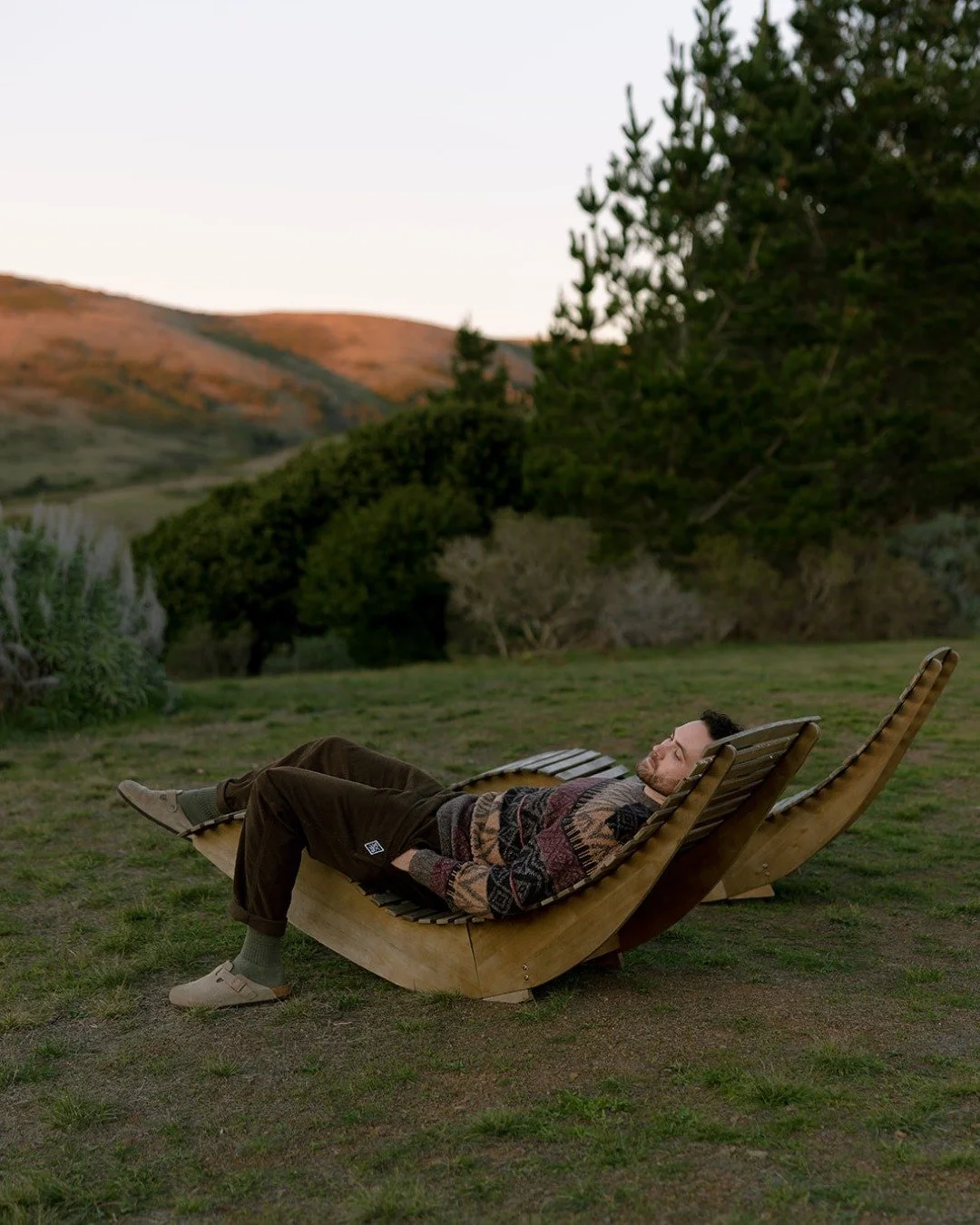 Tower Hill invites a different kind of stillness. 
A quiet seat, a sweeping view, and time to take it all in. 
Just up the trail from your room. 
 
📸: @megangoetzcreative