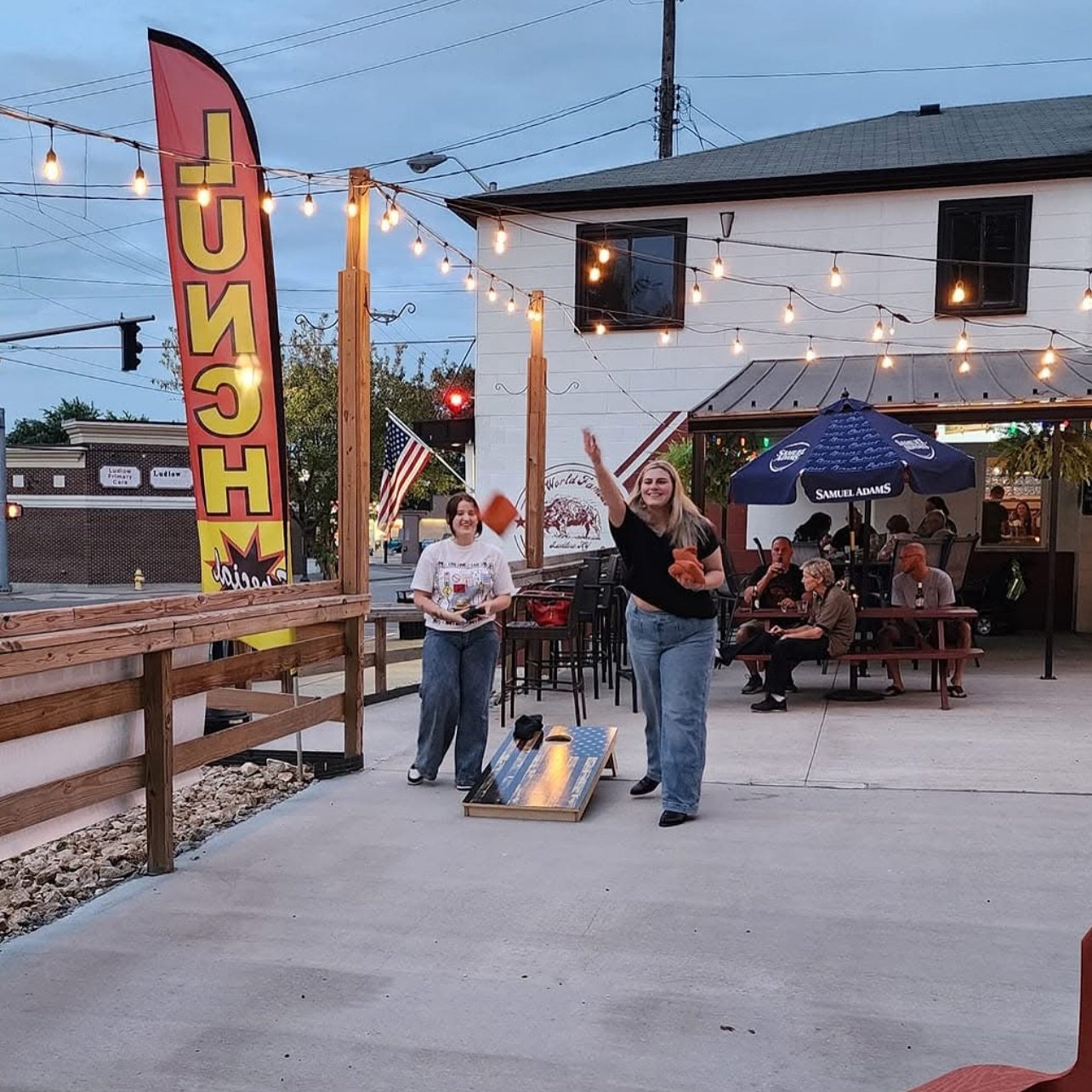 Buffalo Bar&rsquo;s Cornhole League is back! Perfect for a  weekly fun night out with friends, good cold drinks, and some friendly competition. League starts 5/21, sign up your team today!
