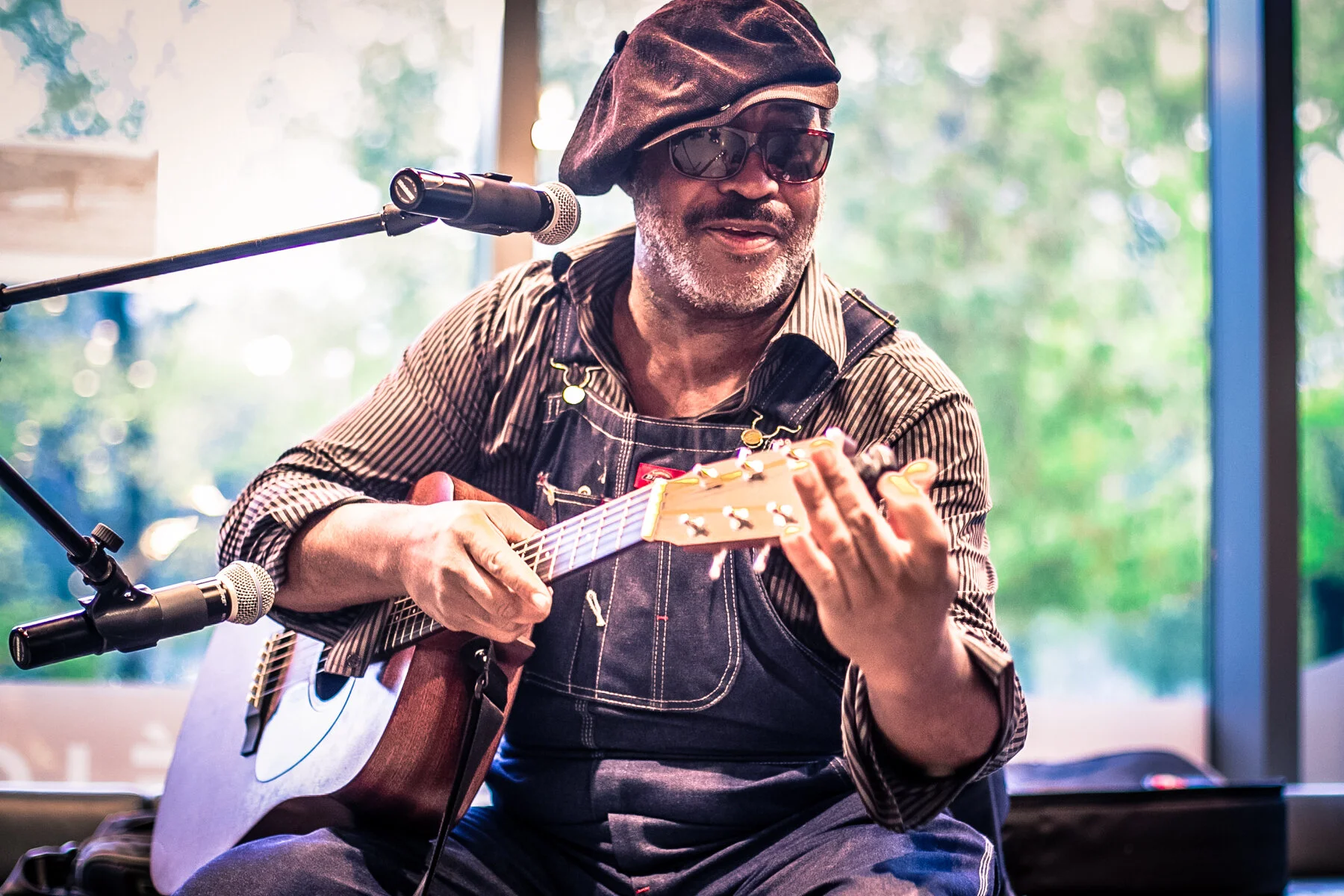 Acoustic Blues Lounge