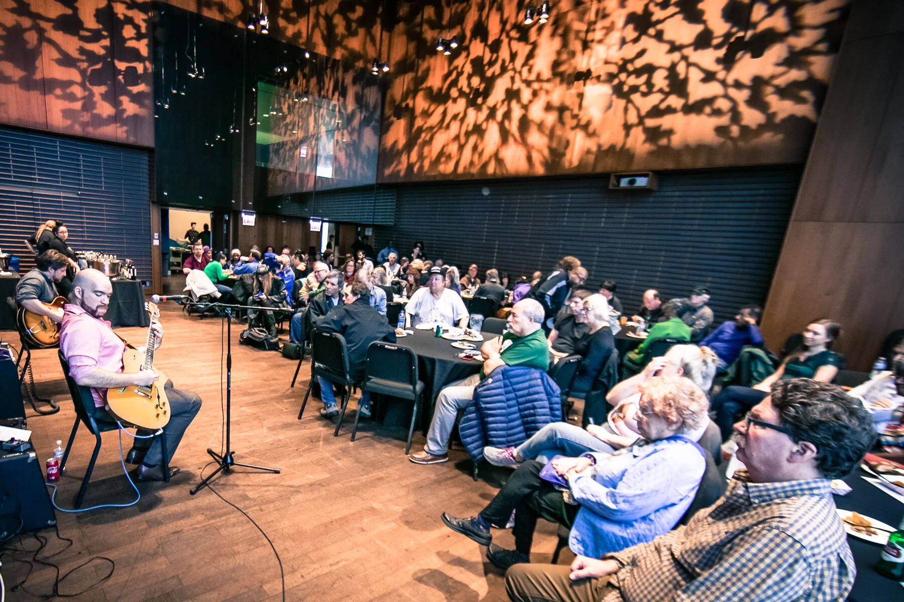 Blues BBQ – Mike Ledbetter Trio