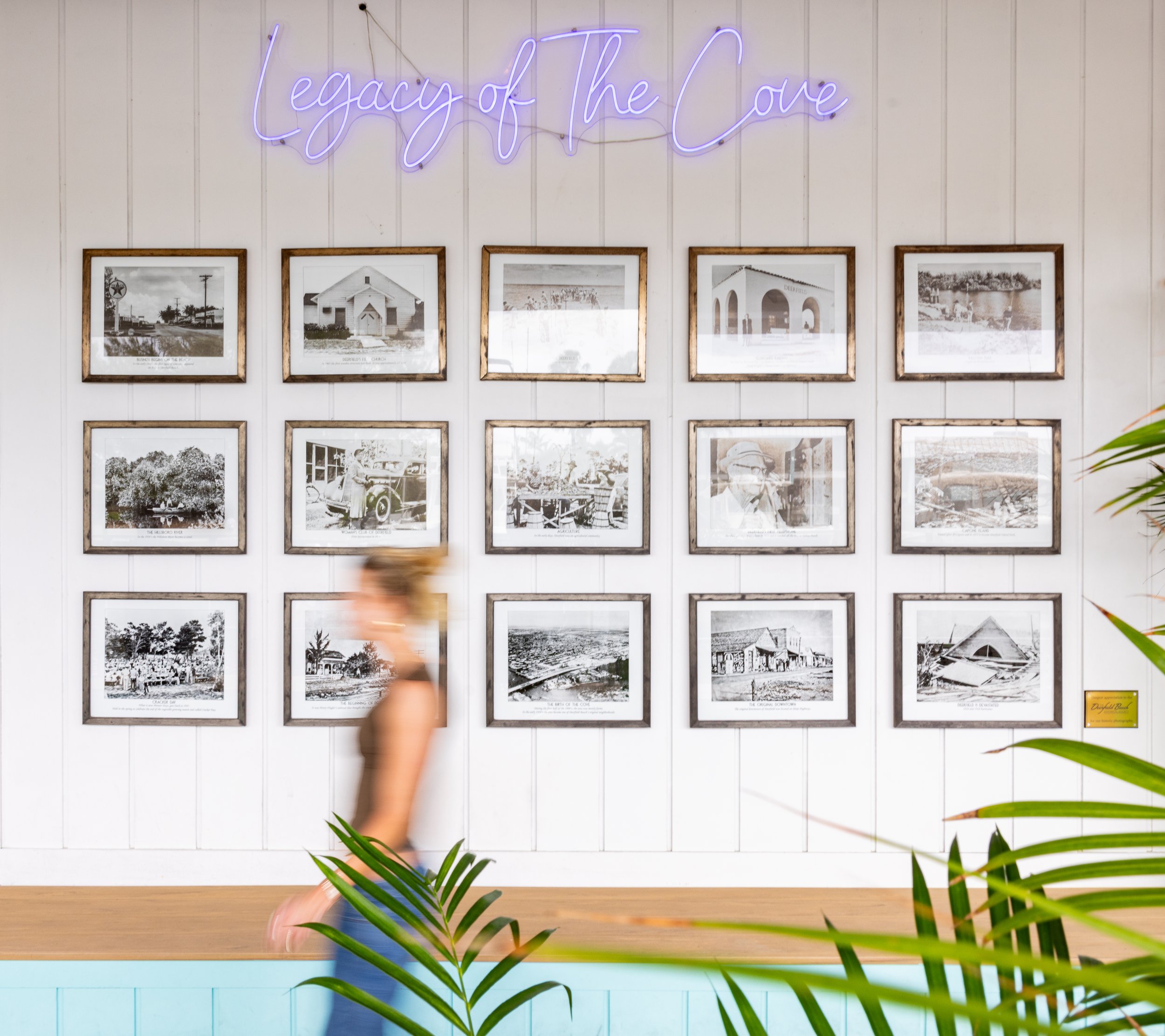 LM_Restaurants-TheCove-Lifestyle-15.jpg