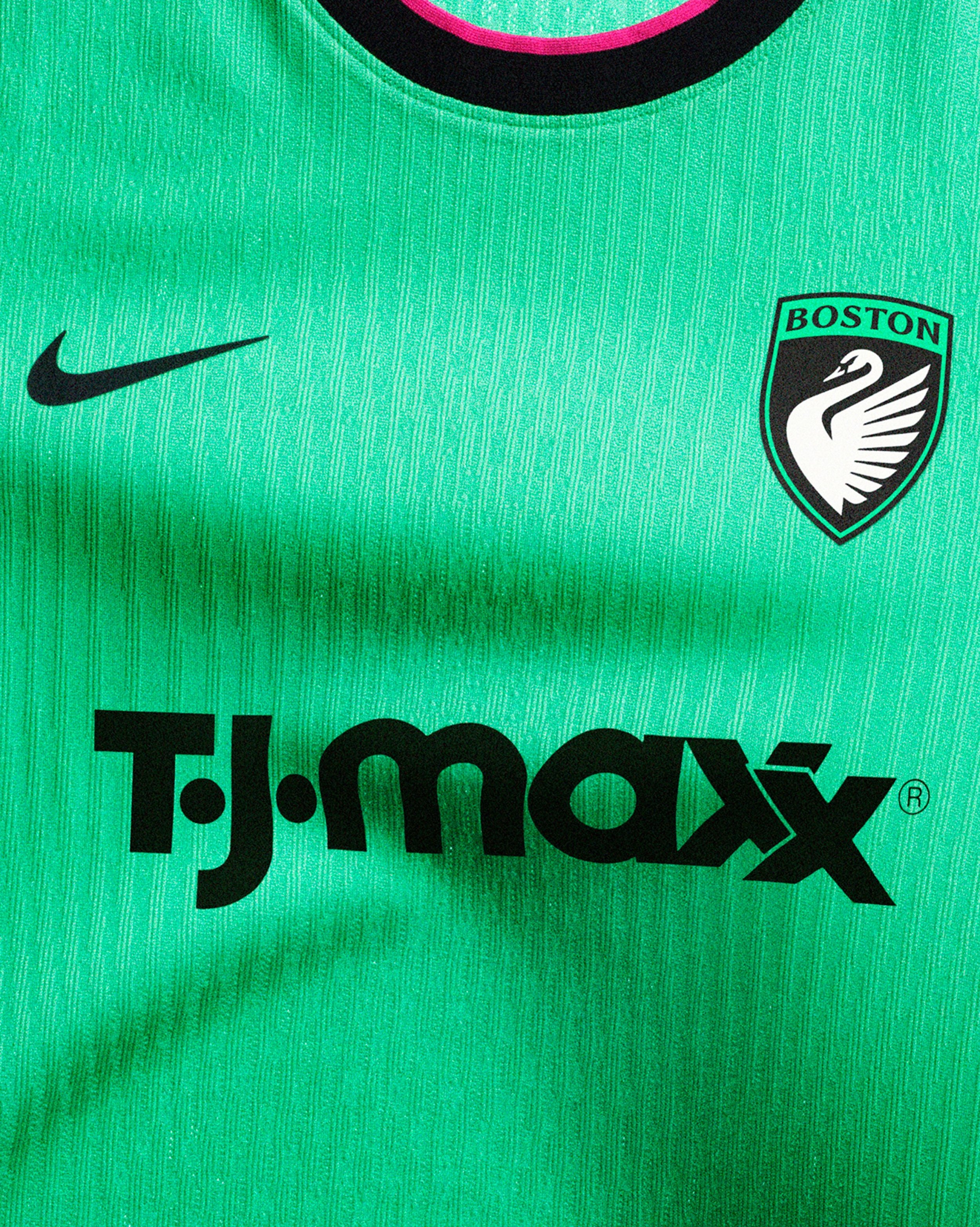 002_nikenwsl-bostonlegacyfc-primary-detail.jpg
