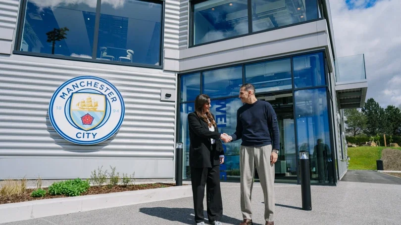 Manchester City inugura instalaciones exclusivas para su equipo femenil