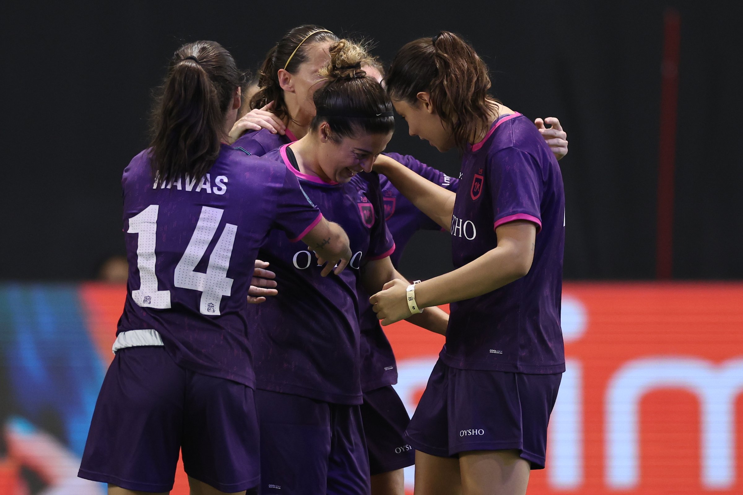 Jugadoras de 1K festejando