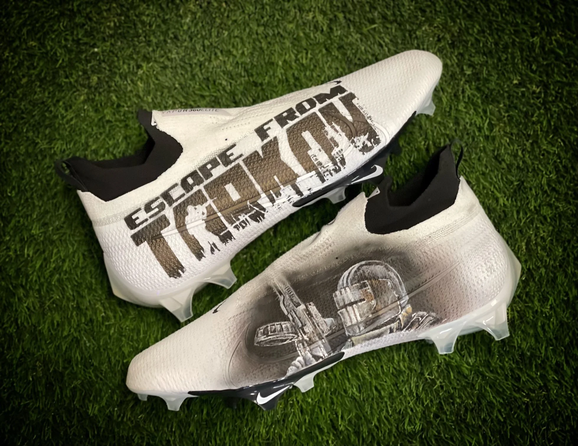 Gabriel Davis Scores 4 Tds In Escape From Tarkov Cleats Escape From Tarkov News