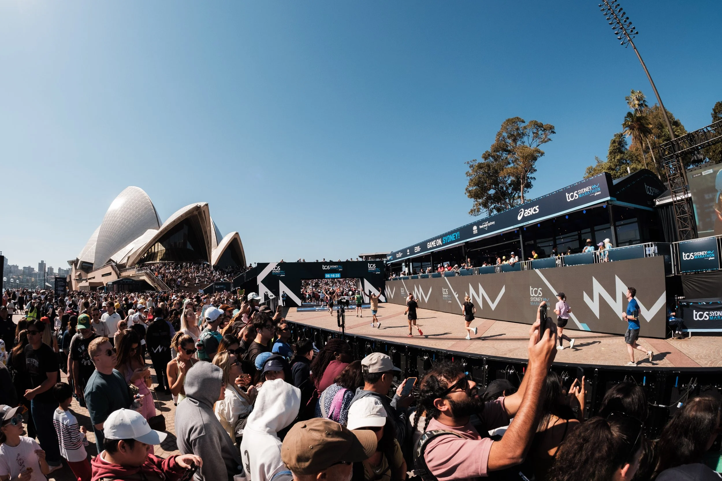 2026-Sydney-Marathon-Last-500M-148.jpg