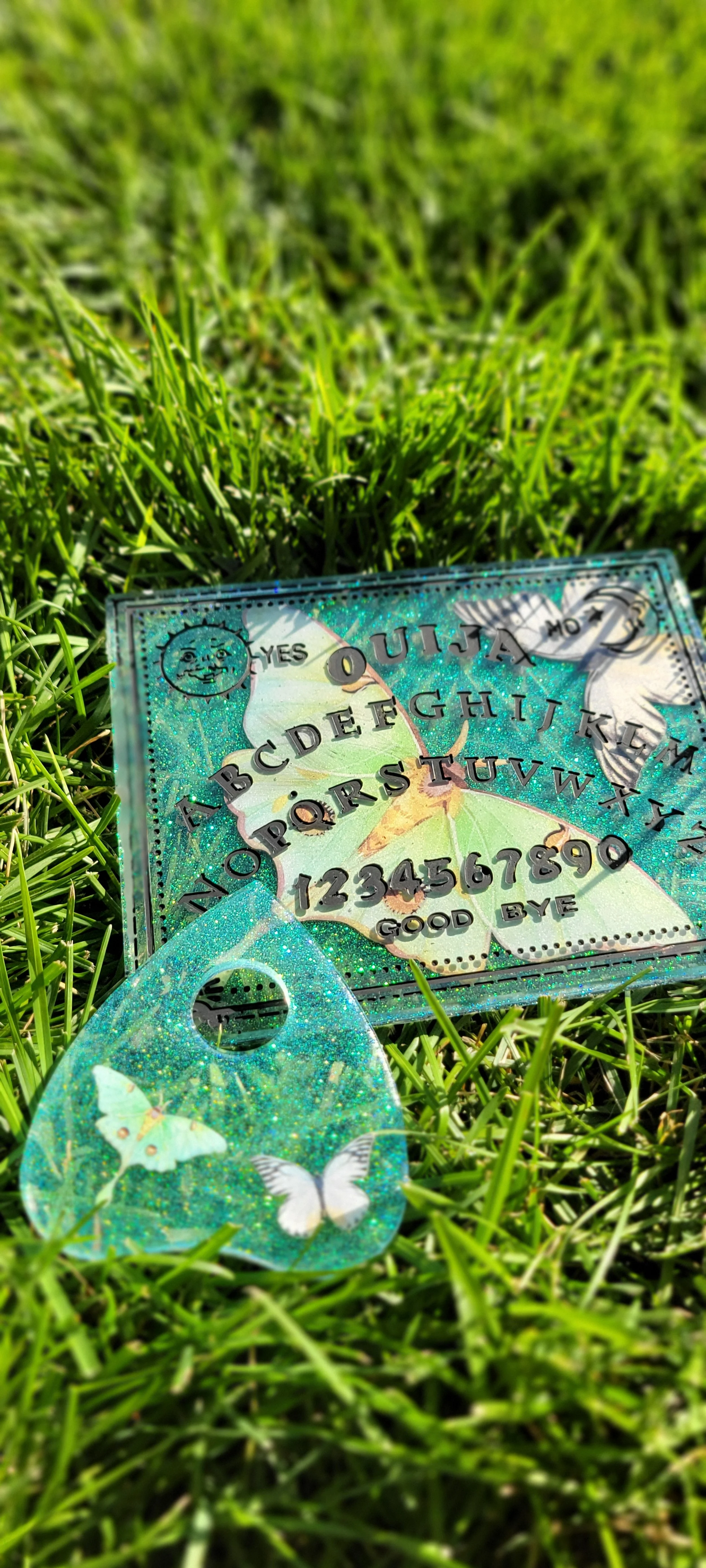 fm Walkin in the Rayne Ouij.jpg