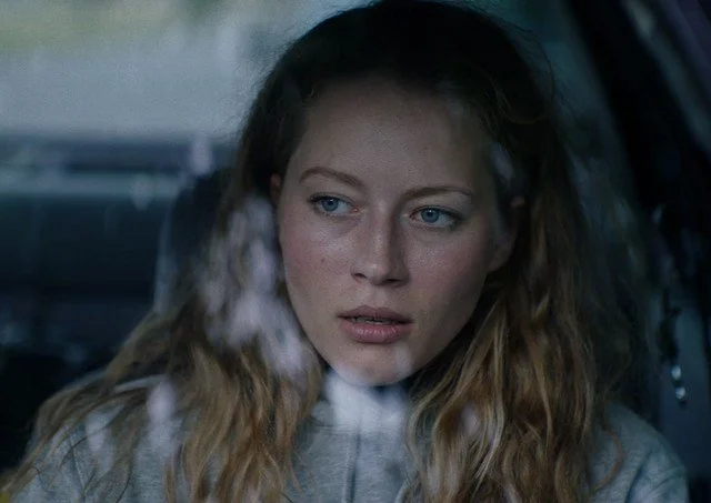 'Descent' Still.jpg