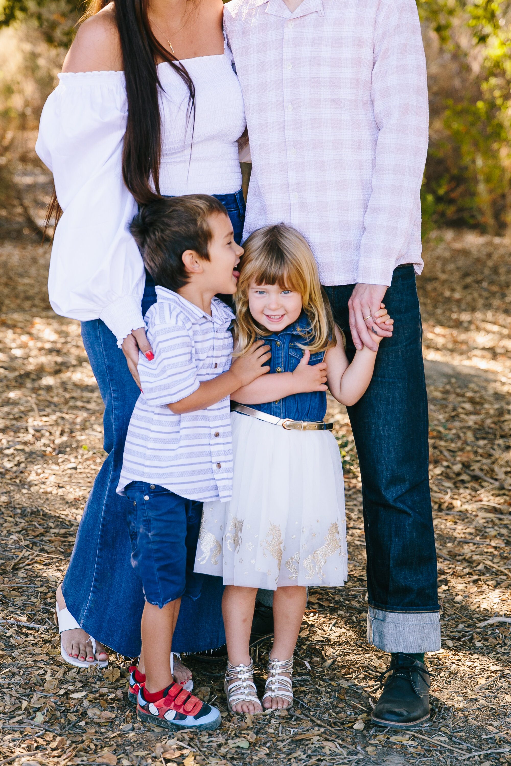 Los_Angeles_Family_Photography_Orange_County_Children_Babies_Field_Farm_Outdoors_Morning_Session_California_Girls_Boys_Kids_Photography-0405.jpg