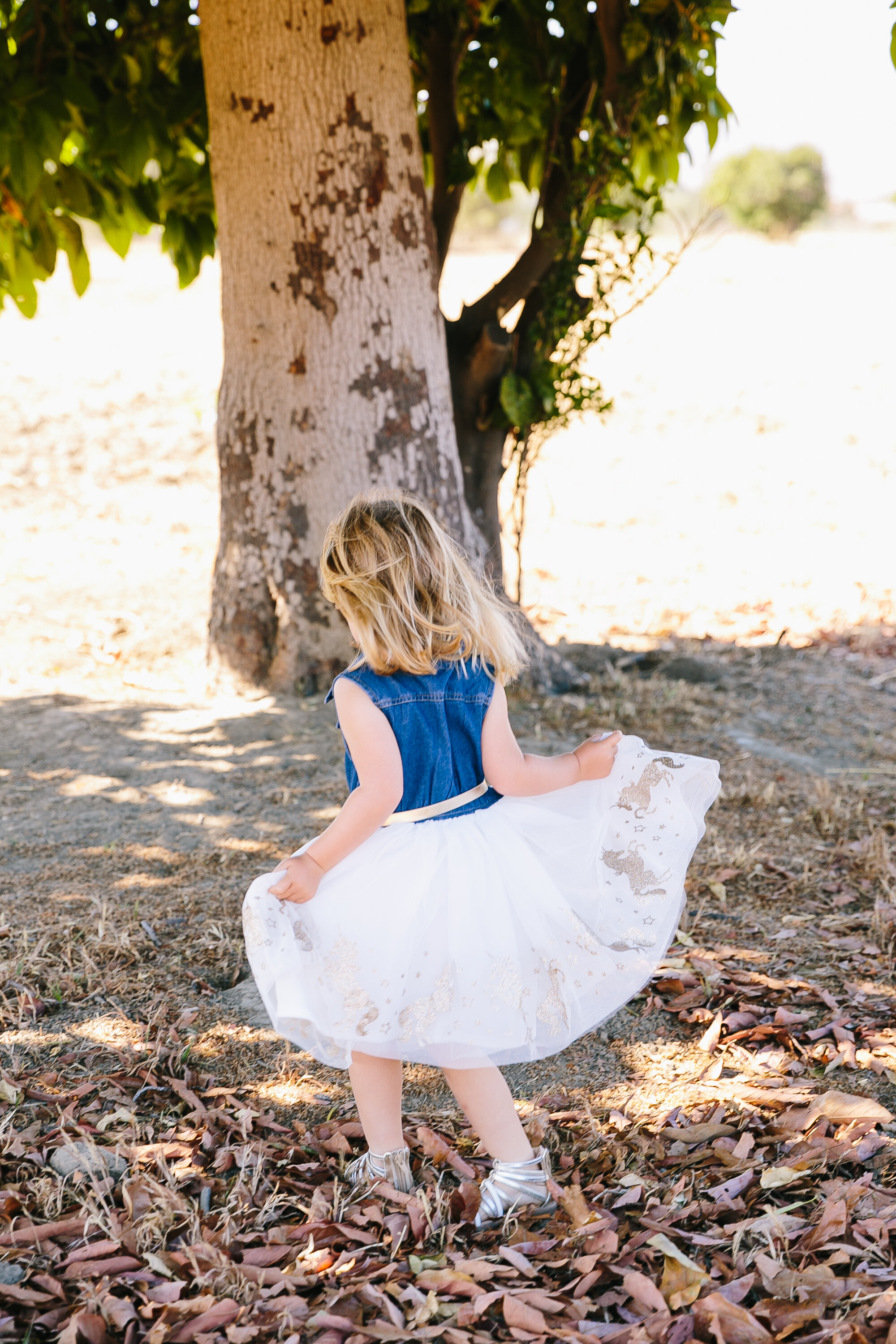 Los_Angeles_Family_Photography_Orange_County_Children_Babies_Field_Farm_Outdoors_Morning_Session_California_Girls_Boys_Kids_Photography-1152.jpg