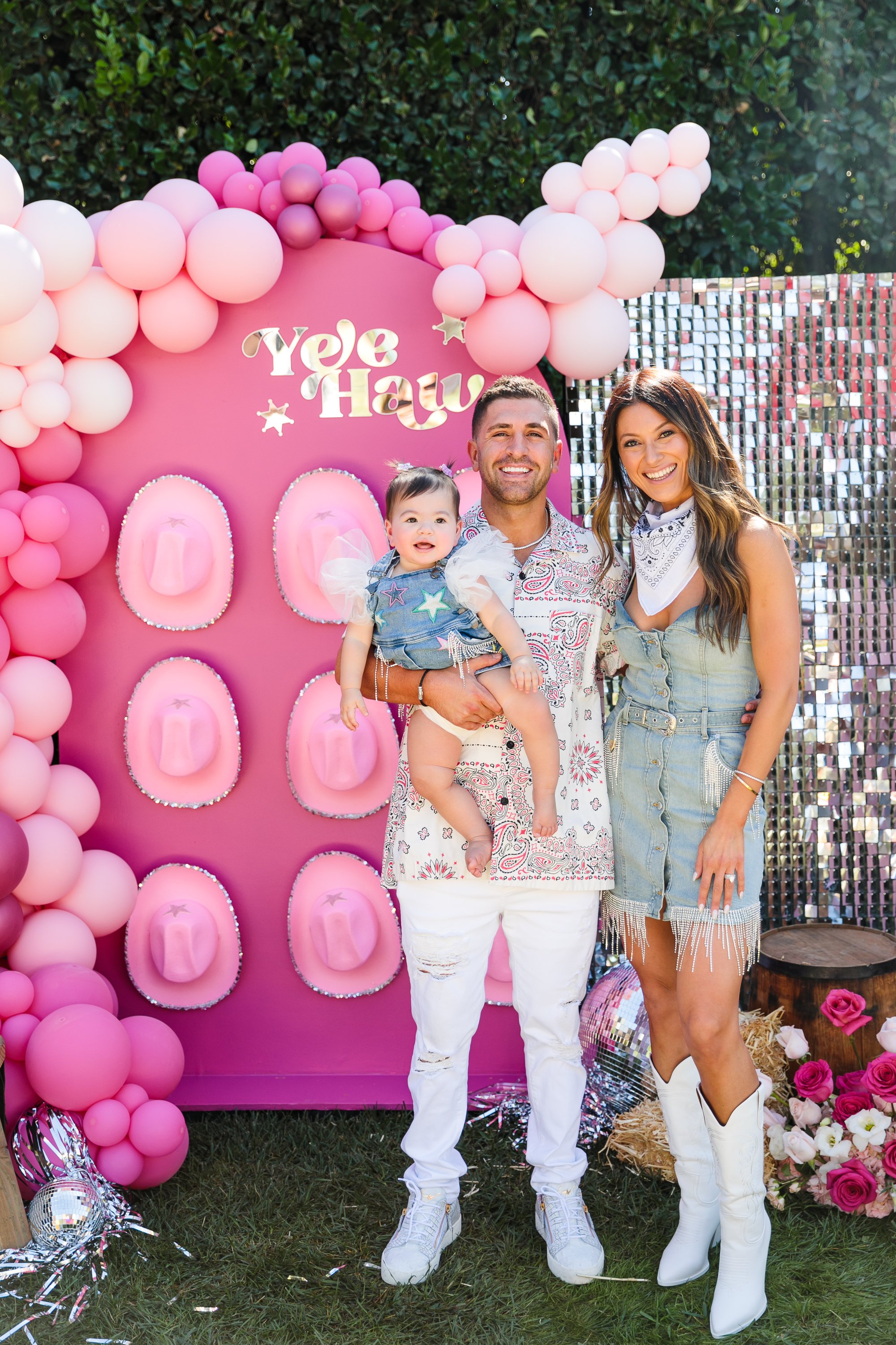 Los_Angeles_Party_Photographer_Luxury_Event_First_Birthday_Baby_Sherwood_Beverly_Hills_Cowboy_Disco_Theme_Girl_Child_Family_Photography-0149.jpg