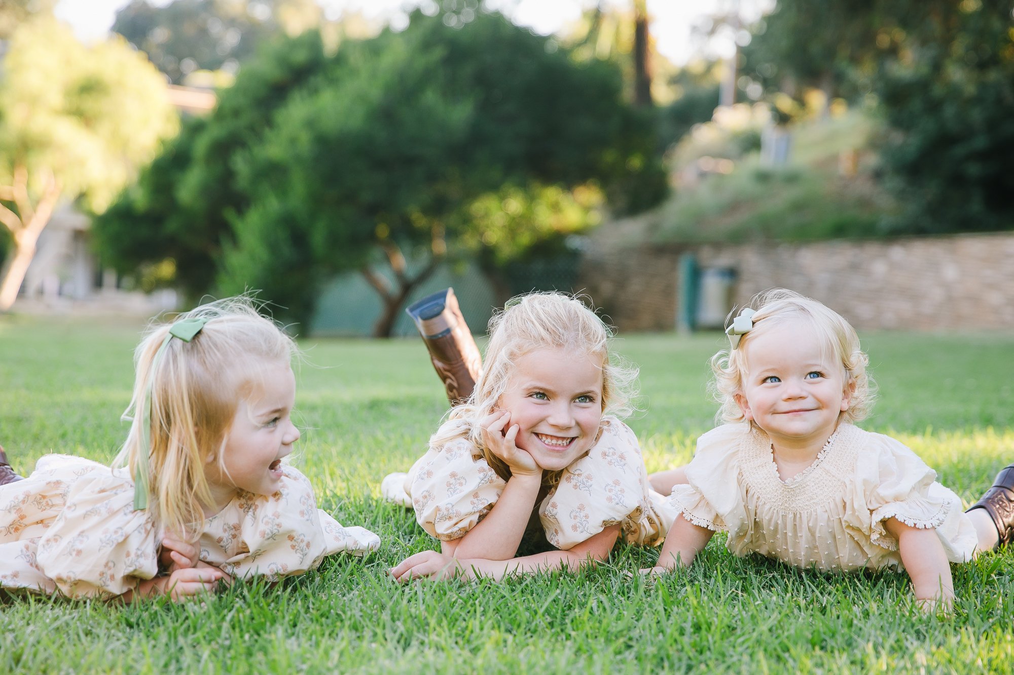 Los_Angeles_Family_Photographer_Golden_Hour_Mini_Session_Fall_Photos_Holiday_Card_Kids_Babies_Children_Luxury_Best_California_Photography-0096.jpg